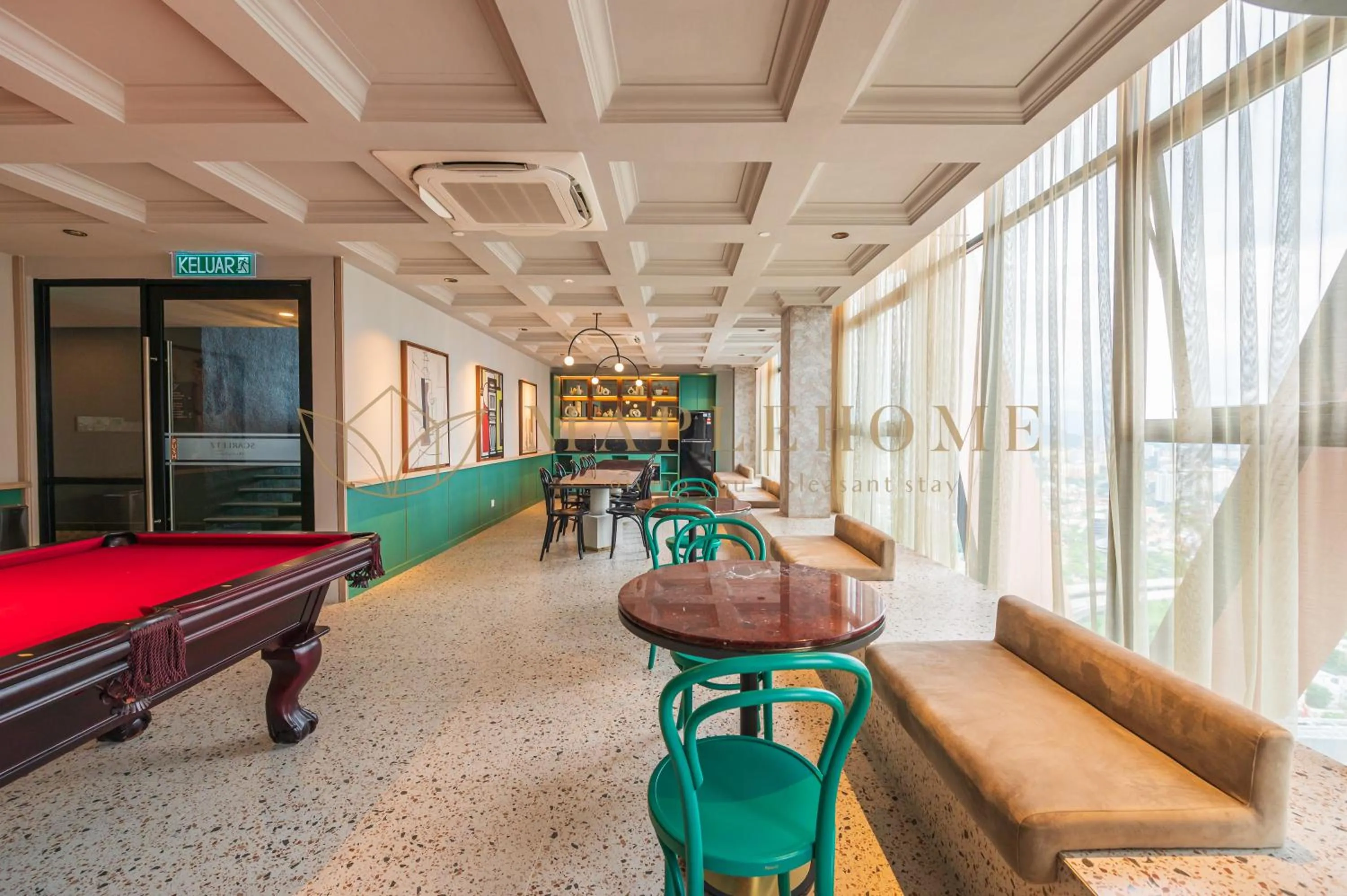 Billiard in Scarletz Premier Suites Kuala Lumpur