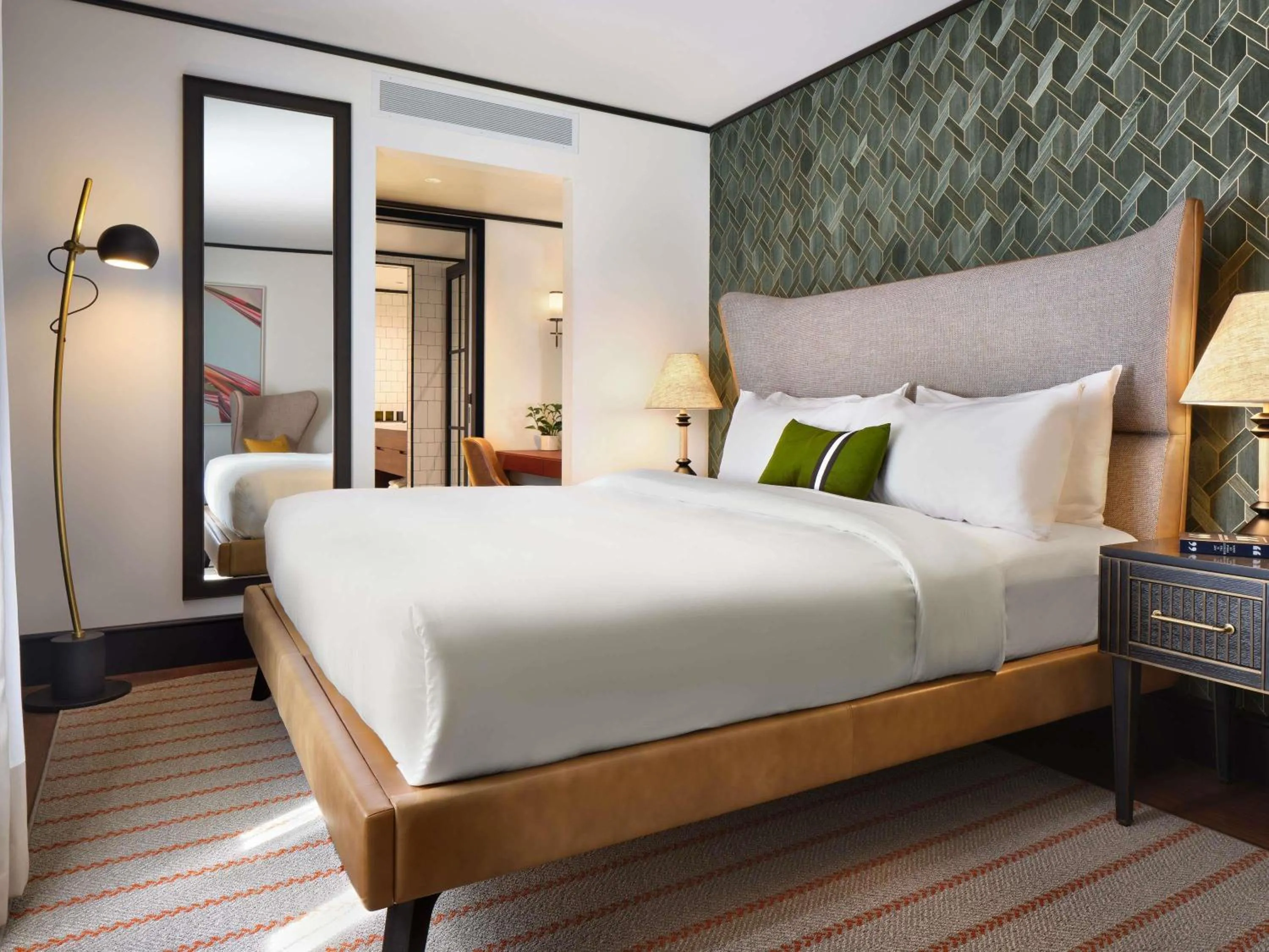 Bedroom, Bed in 21c Museum Hotel St Louis