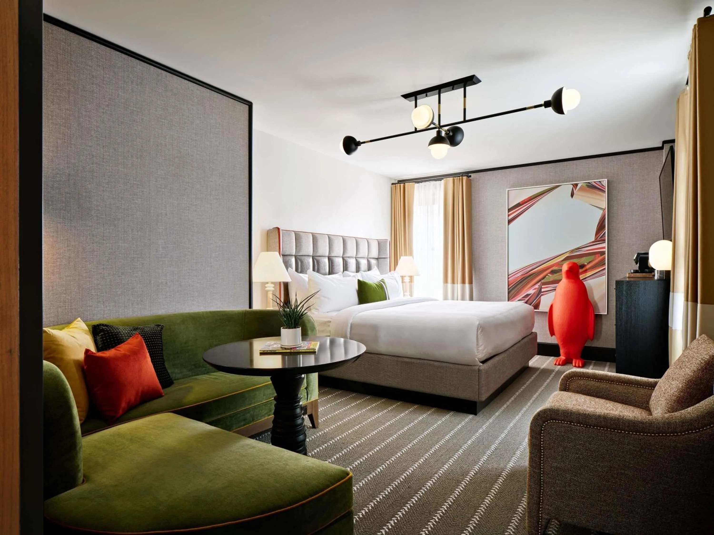 Bedroom, Bed in 21c Museum Hotel St Louis