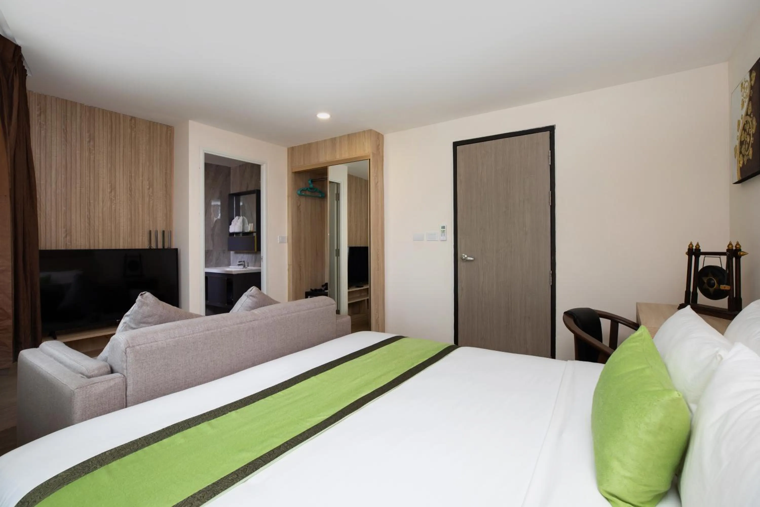 Bed in iCheck inn Darisa Patong