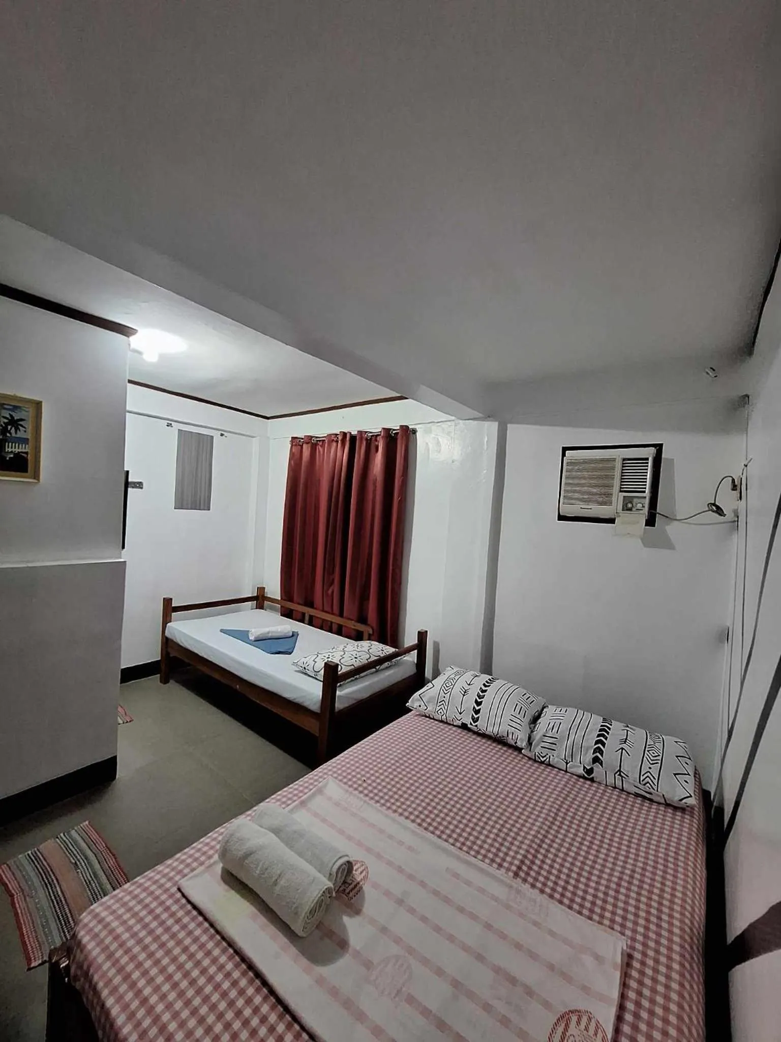 Bed in Blessed Inn Annex