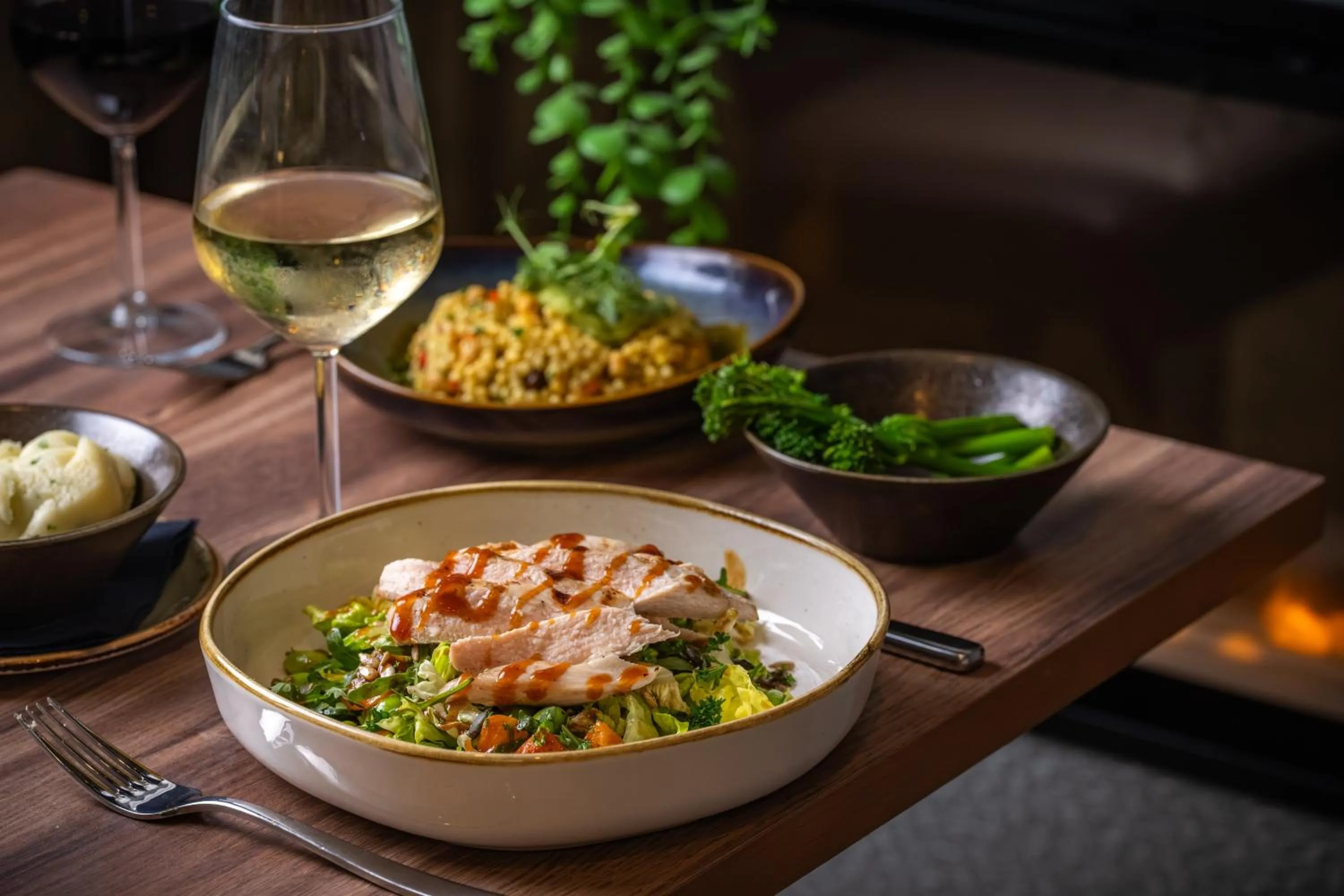 Restaurant/places to eat in Bedford Hotel