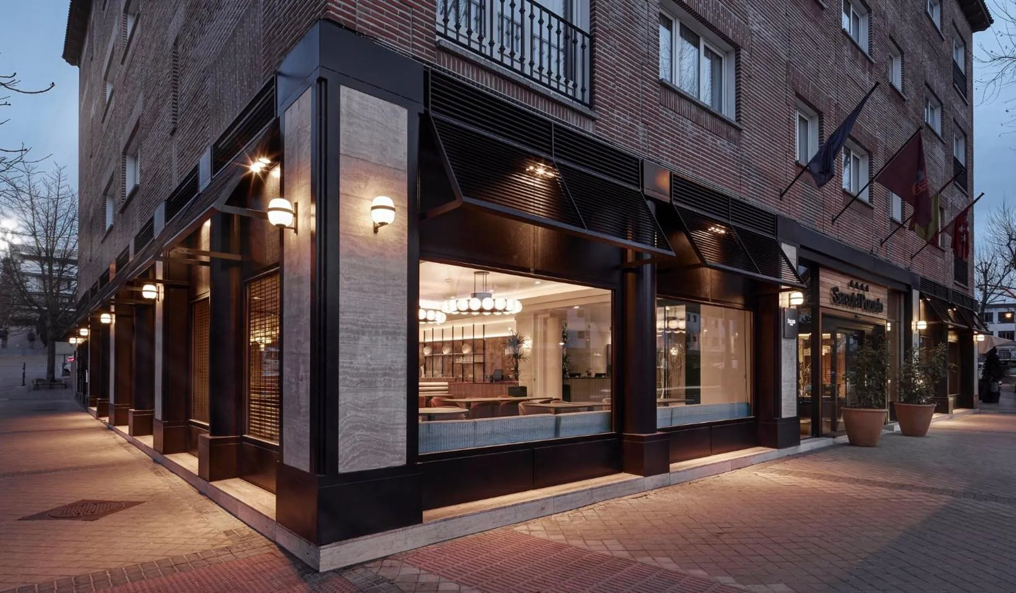 Facade/entrance in Sercotel Pozuelo