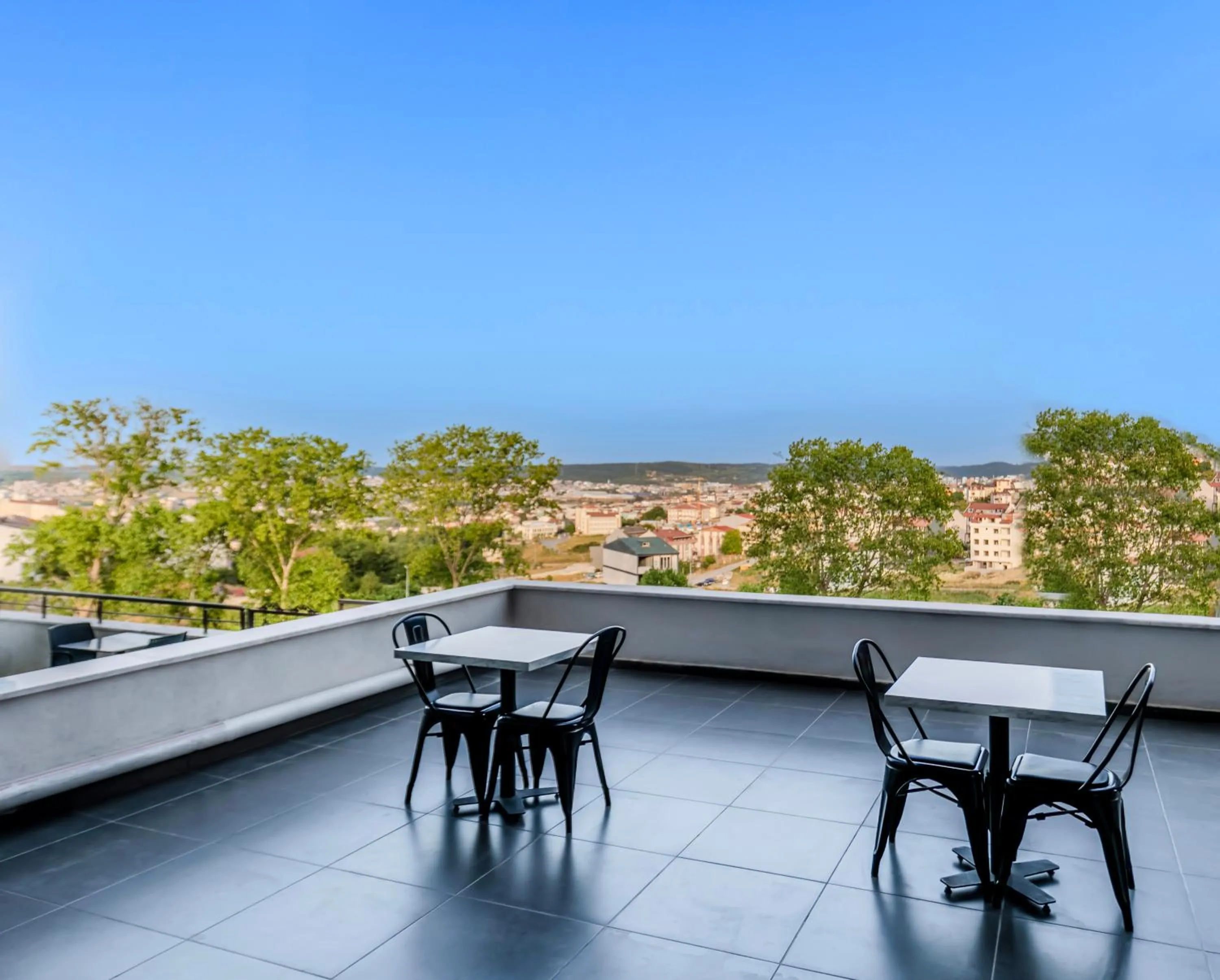 Balcony/Terrace in Intercity Hotel Istanbul Airport