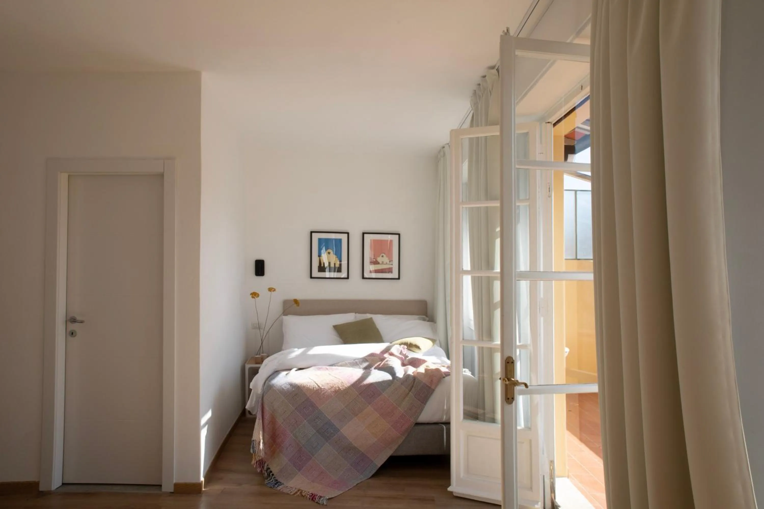 Bed in Bob W Florence Ponte Vecchio