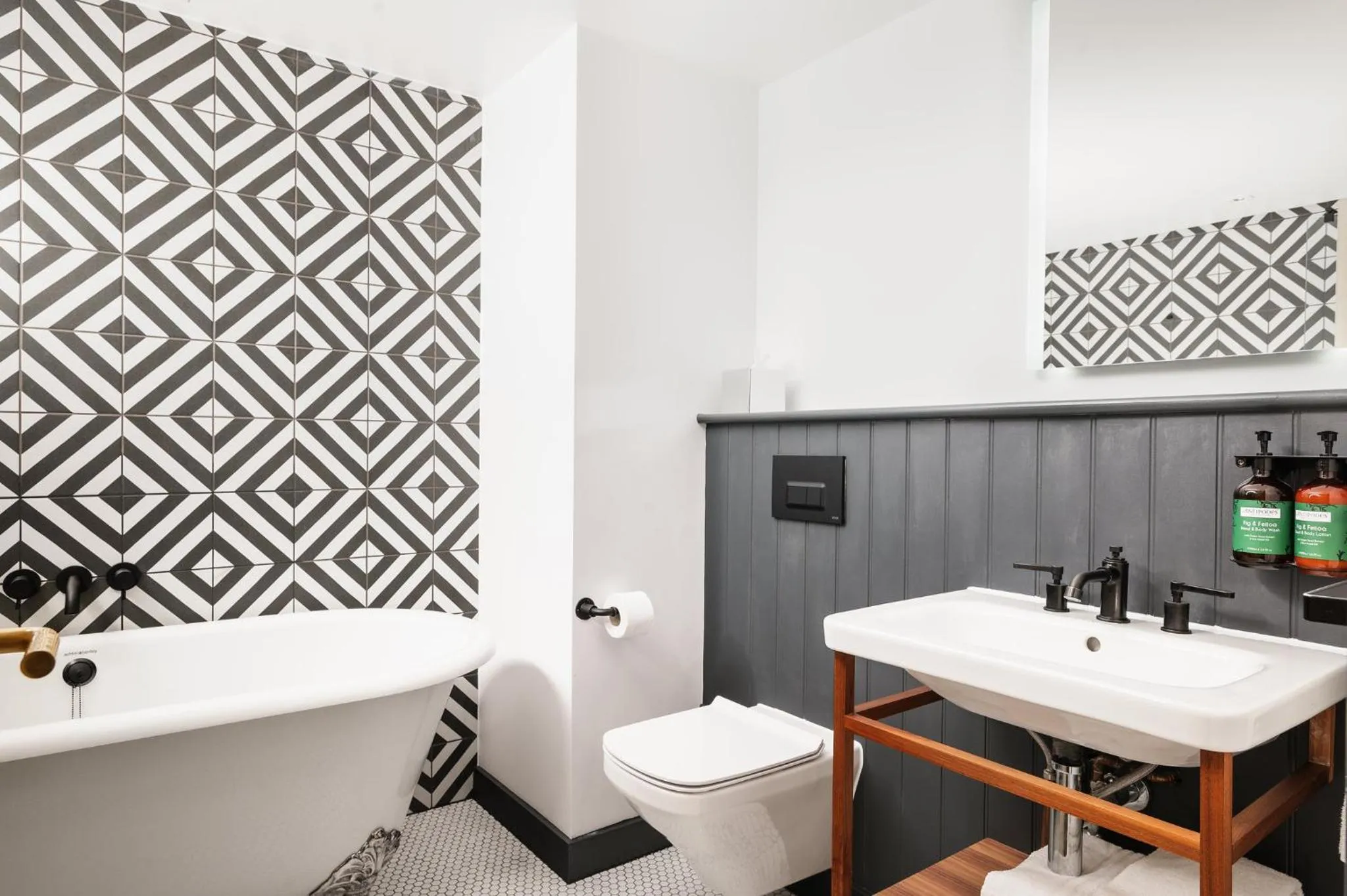 Bathroom in Staybridge Suites Brighton by IHG