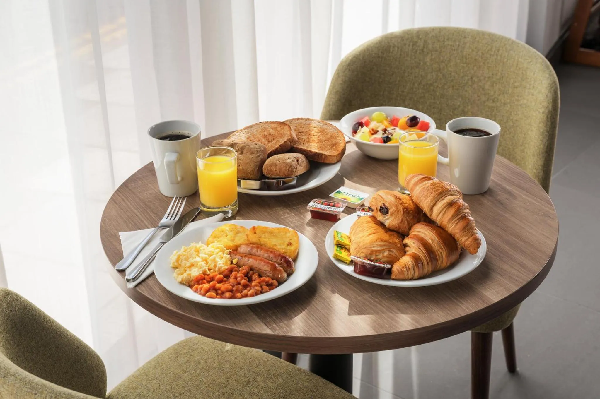 Breakfast in Staybridge Suites Brighton by IHG