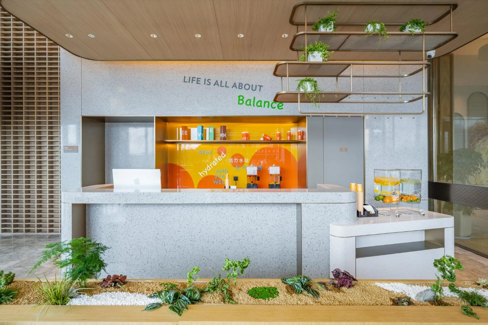 Lounge or bar in EVEN Suzhou Grand Canal by IHG