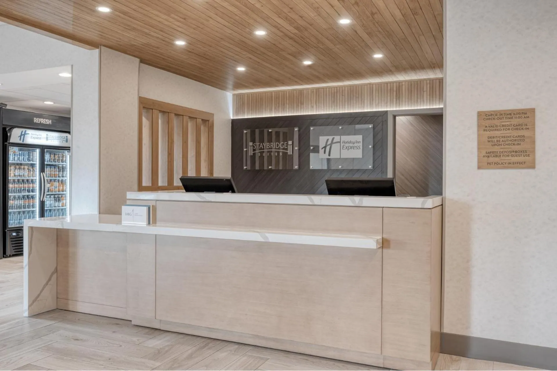 Lobby or reception in Staybridge Suites Federal Way - Seattle South by IHG