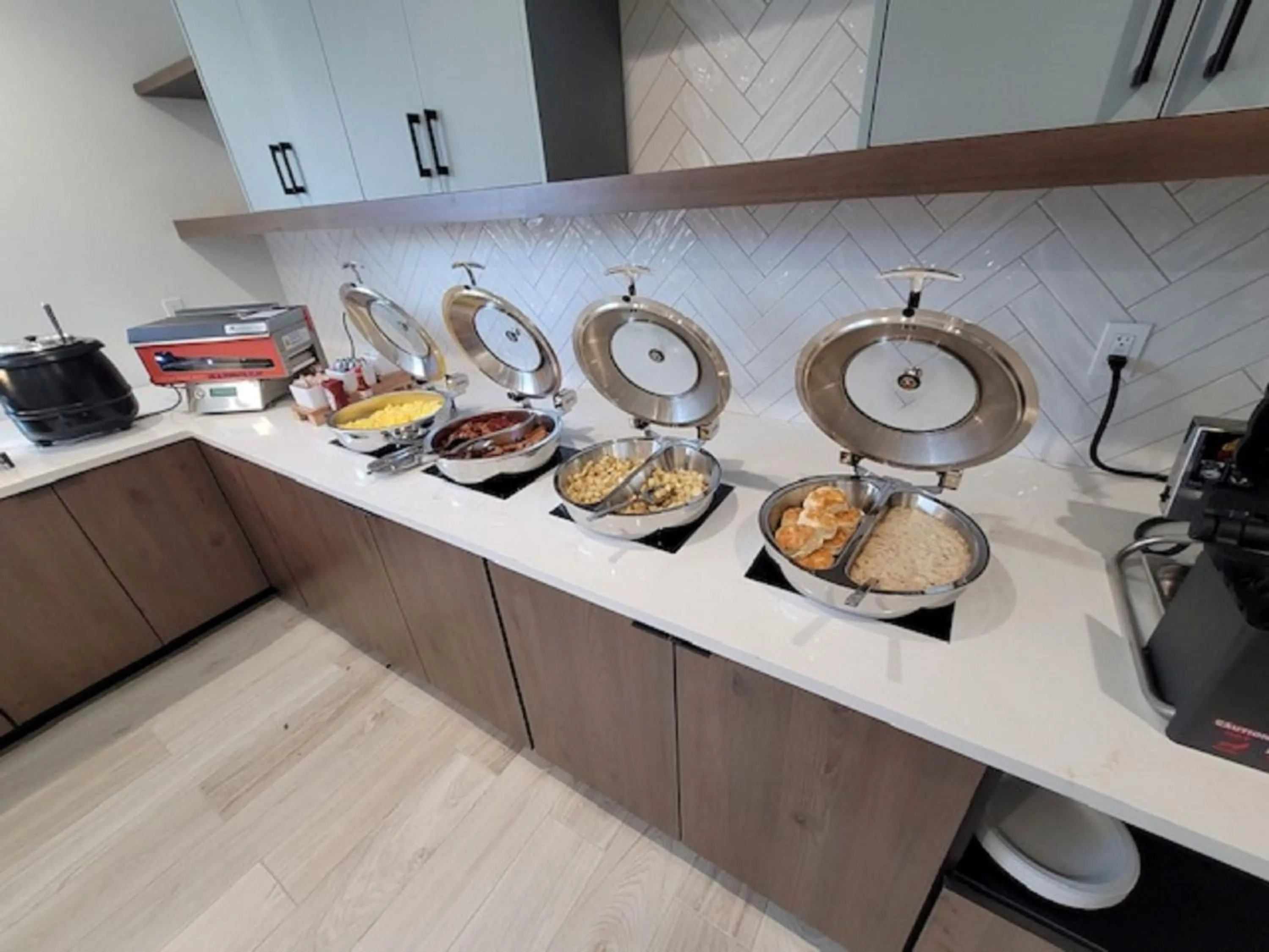 Breakfast in Staybridge Suites Federal Way - Seattle South by IHG