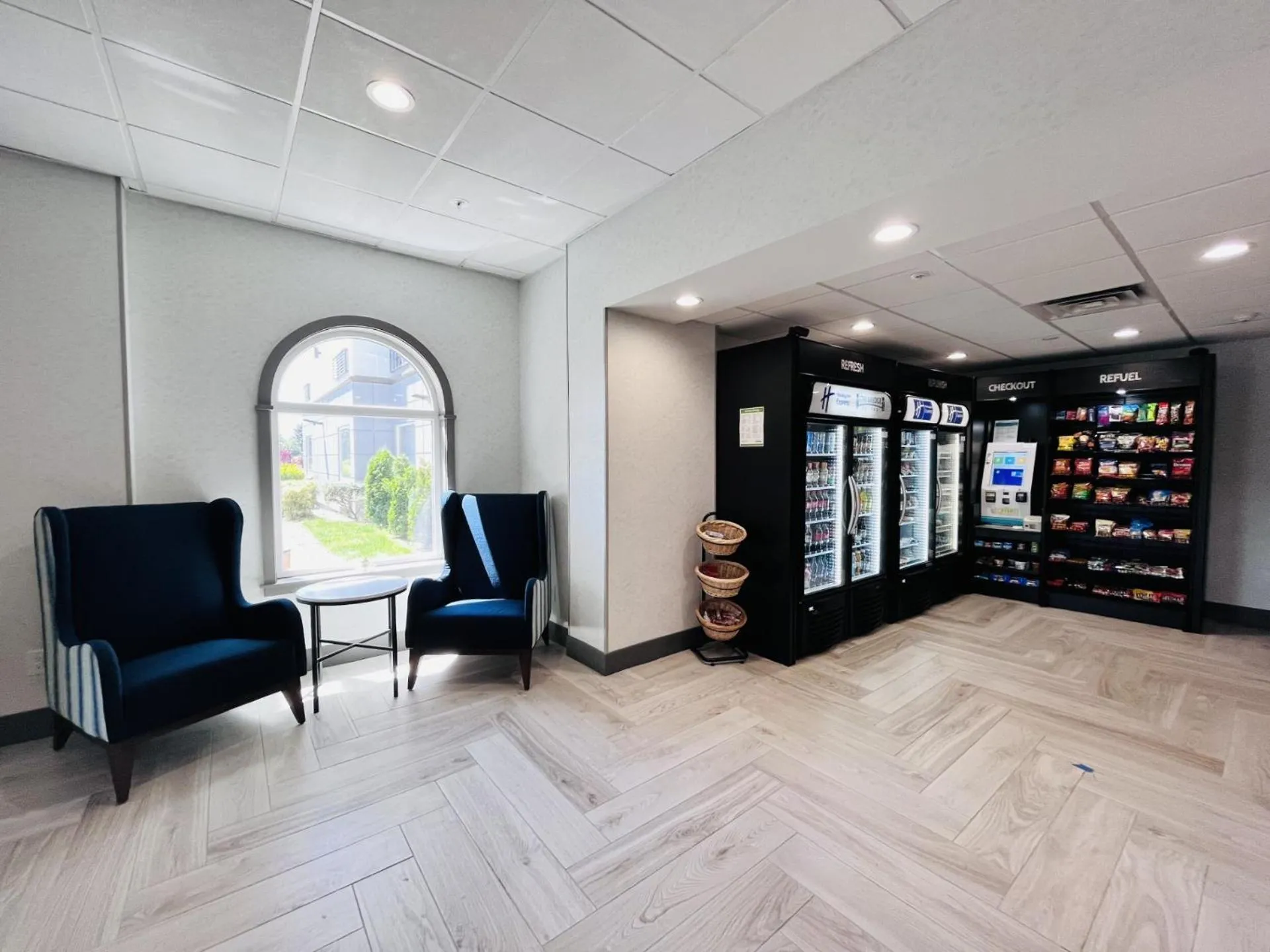 Lobby or reception in Staybridge Suites Federal Way - Seattle South by IHG