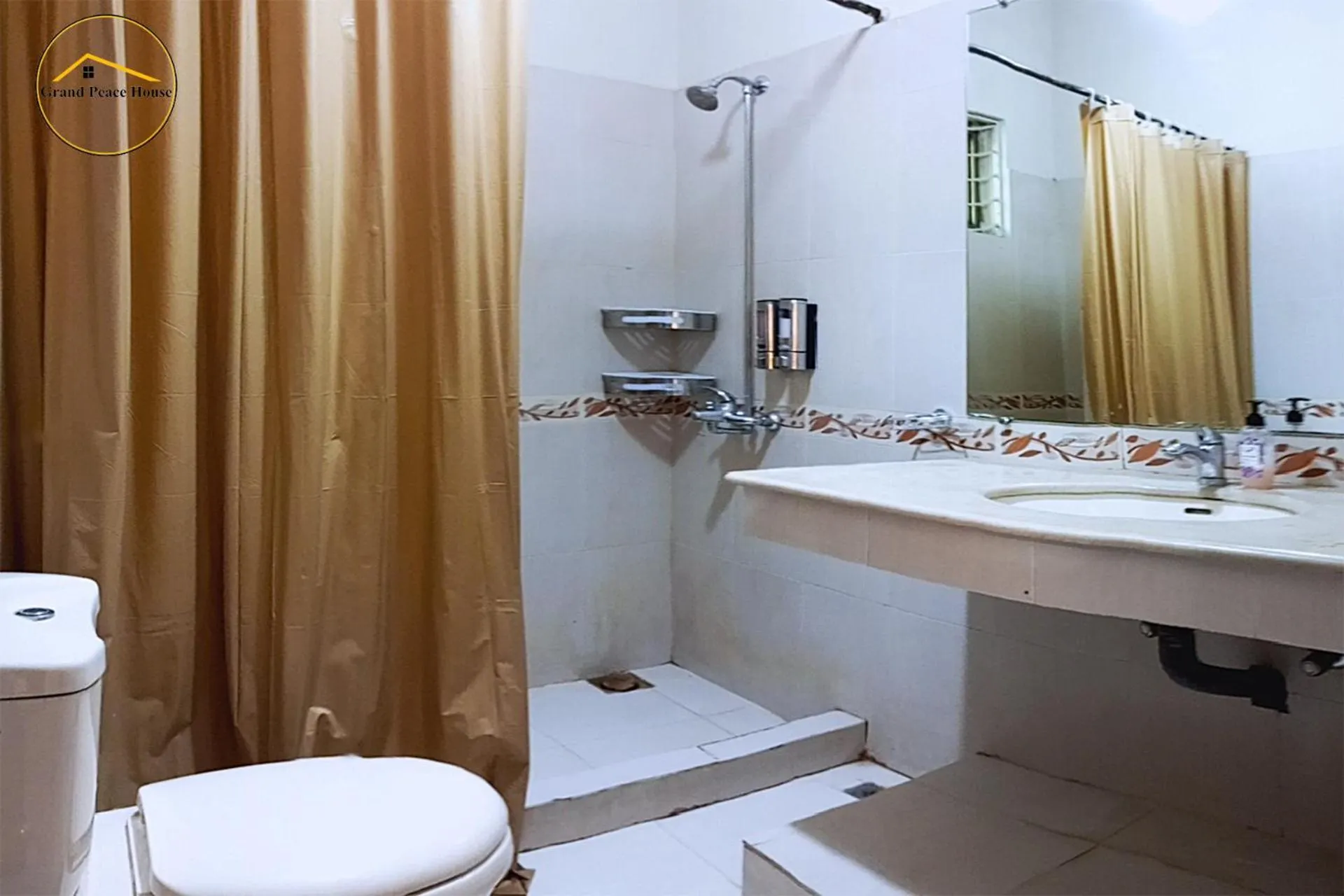 Grand Peace House II