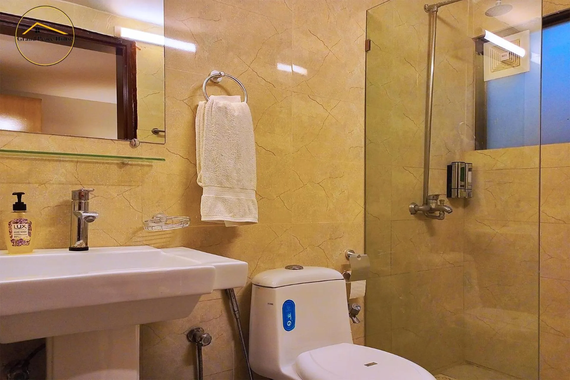 Grand Peace House II