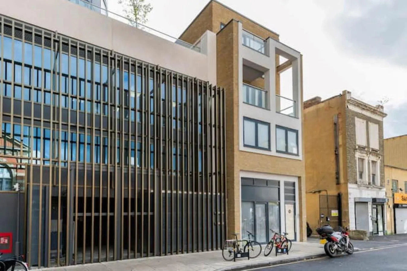 Property building in Goodwin St