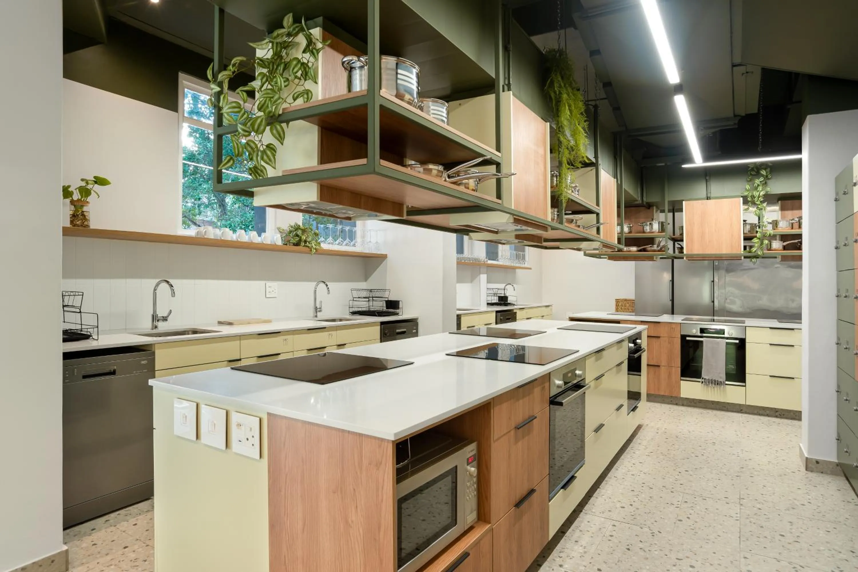 Kitchen or kitchenette in Neighbourgood East City