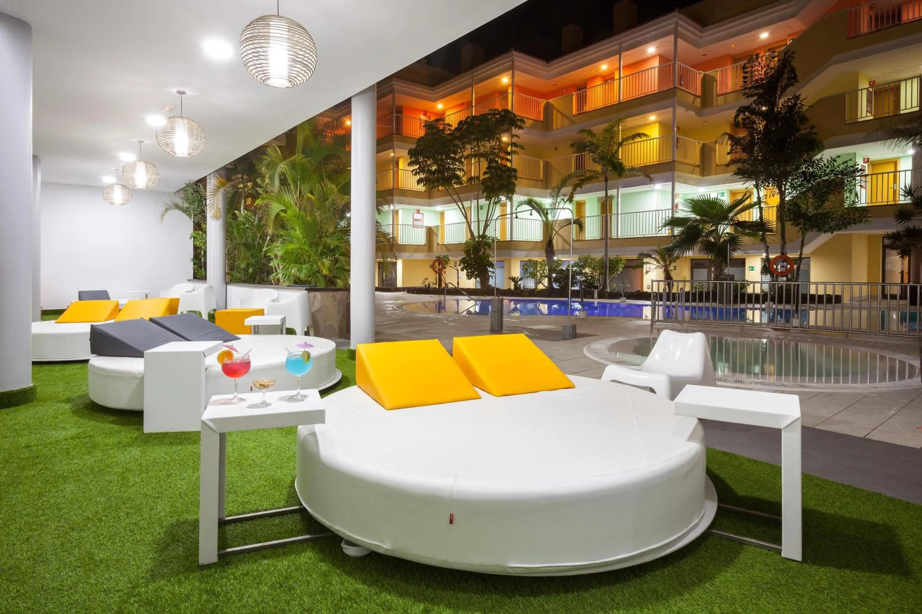 Activities in Hotel Chatur Costa Caleta