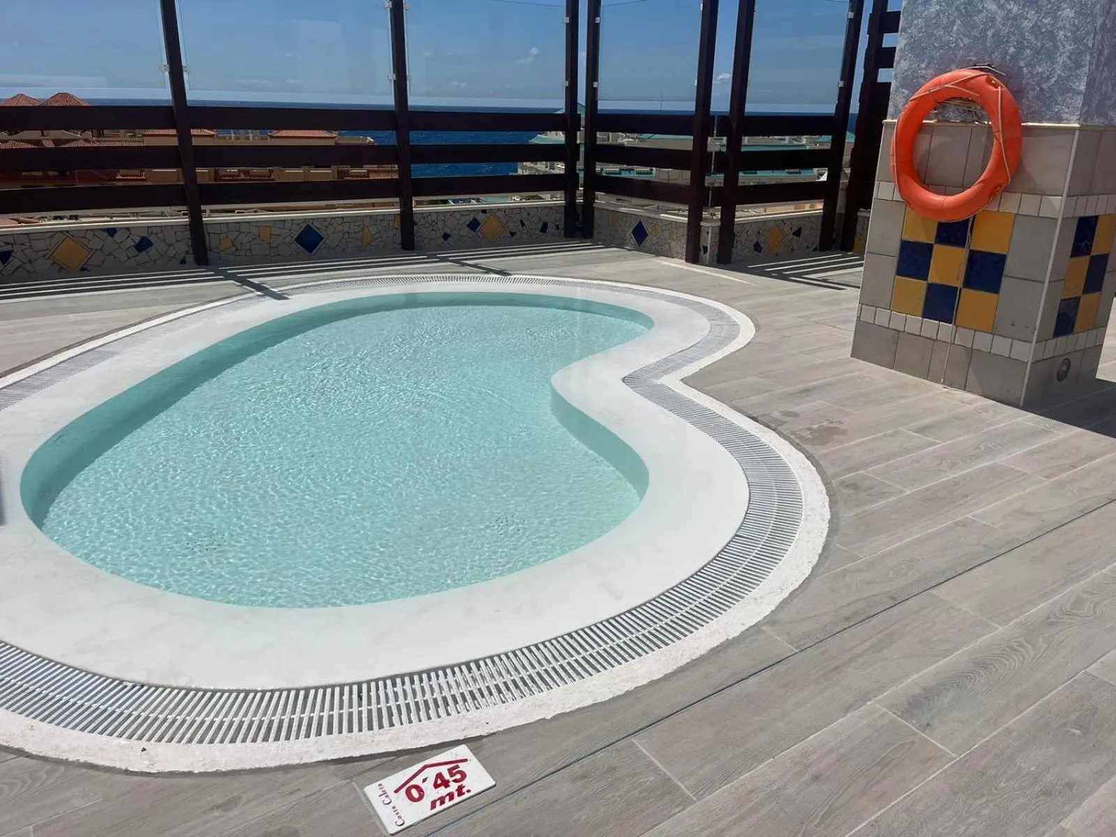 Swimming pool in Hotel Chatur Costa Caleta