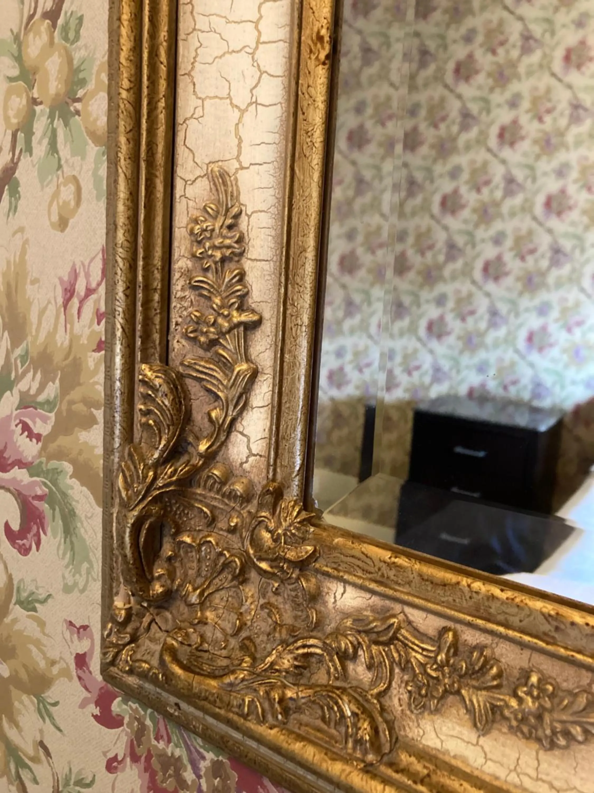 The Elizabeth Inn and Restaurant