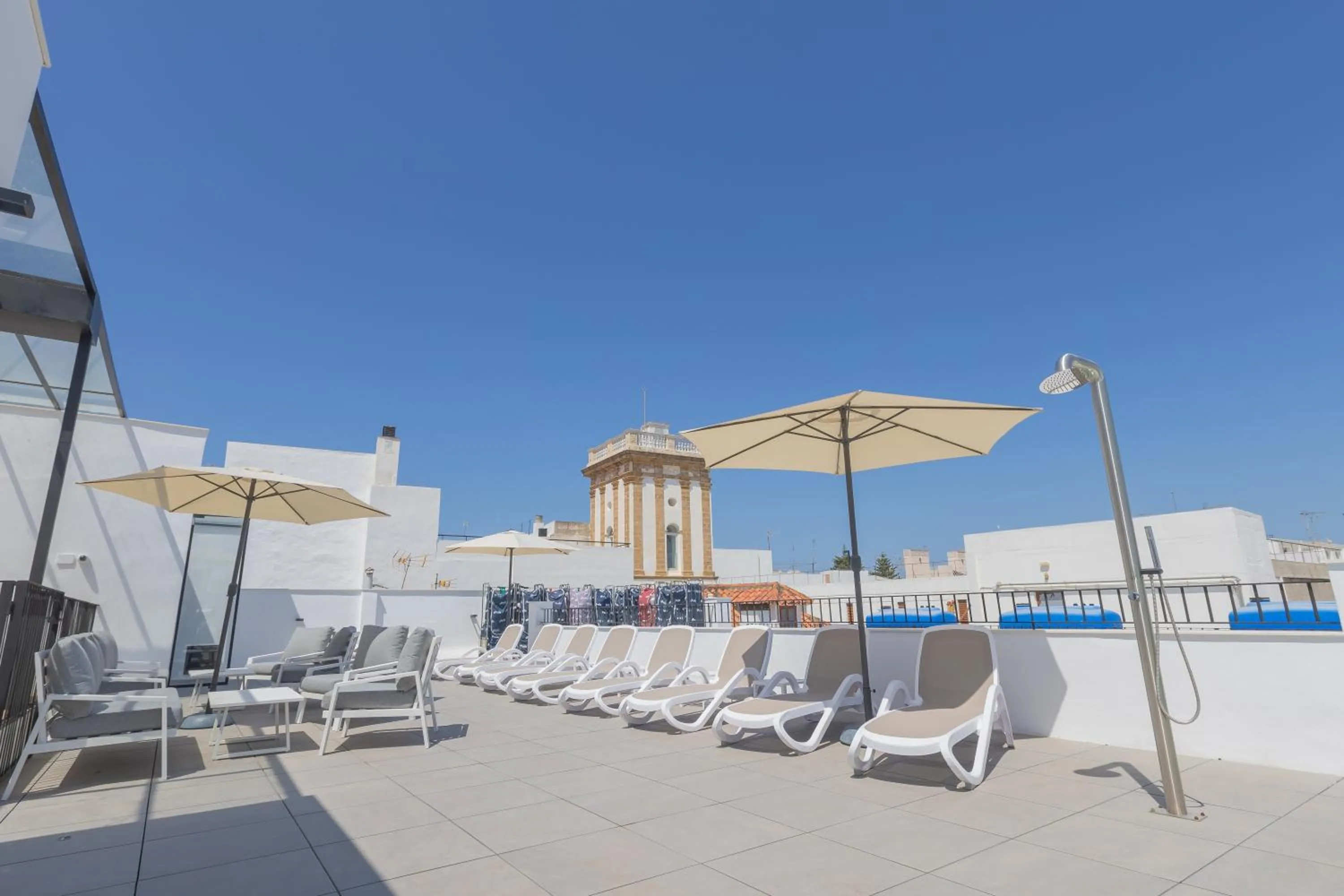 Swimming pool in Soho Boutique Cádiz