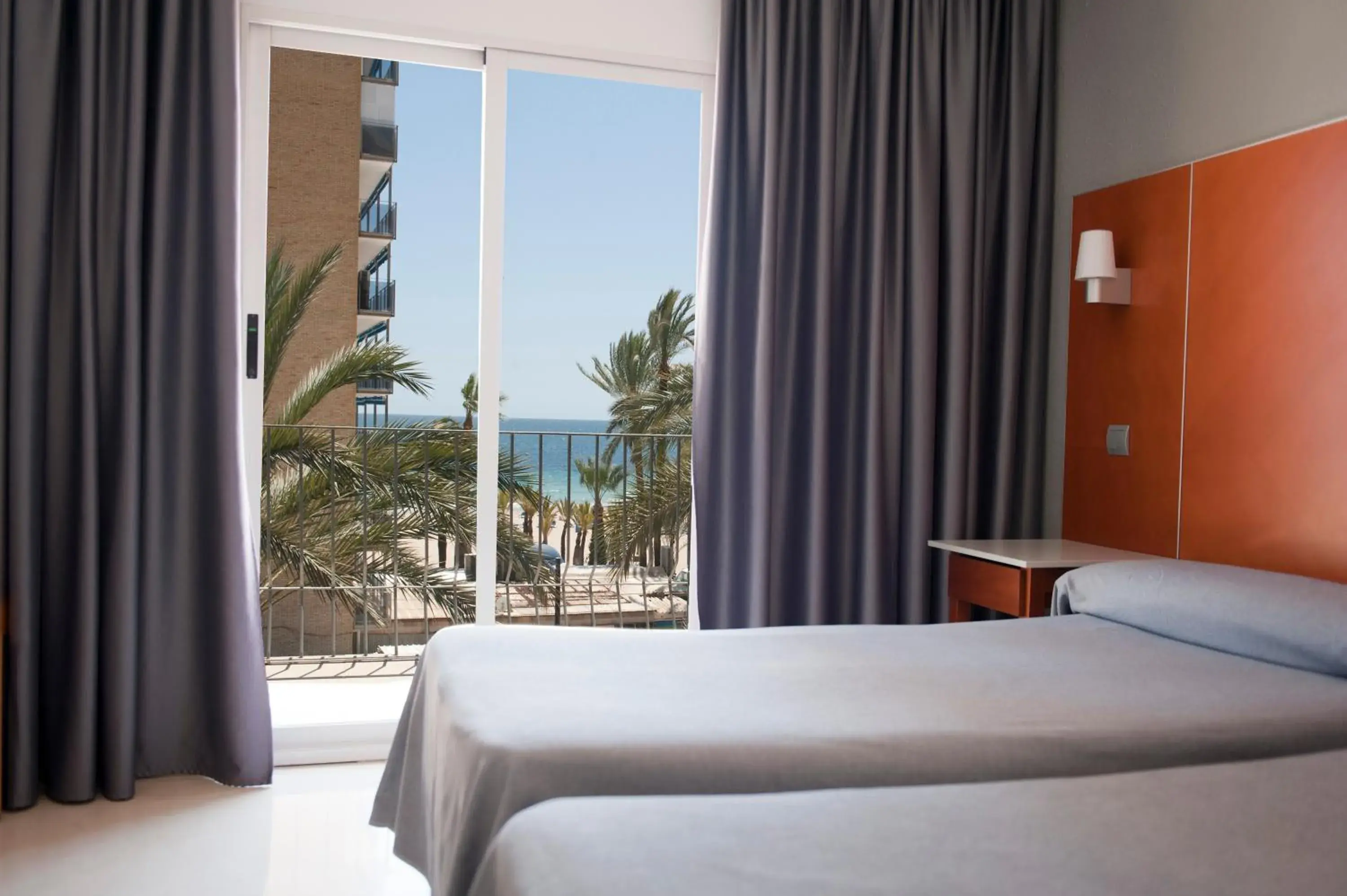 Twin Room with Garden View - single occupancy in Hotel El Palmeral Twin Room with Garden View - single occupancy in Hotel El Palmeral