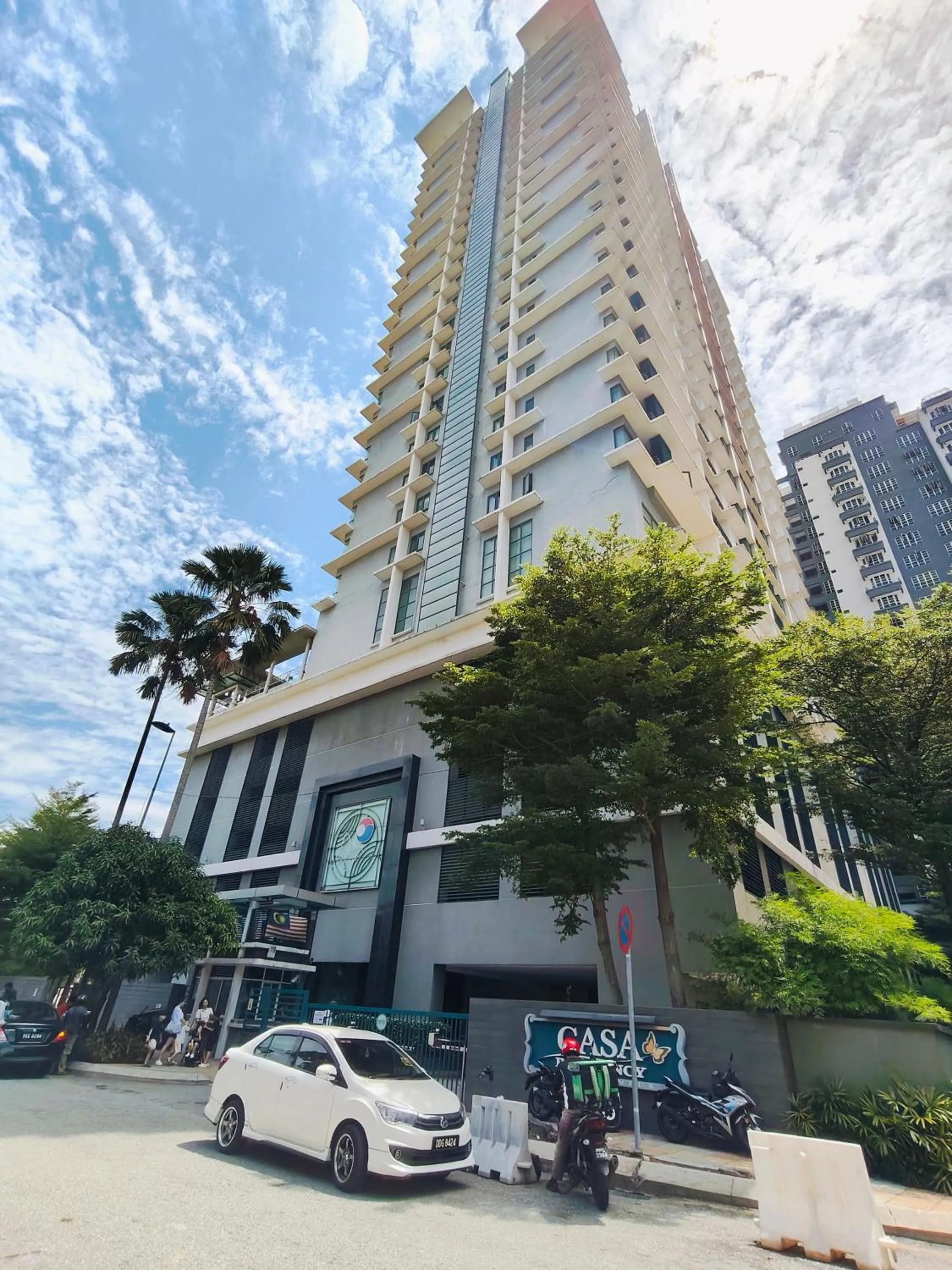 Property building in CozyHome Suites @ Casa Residency