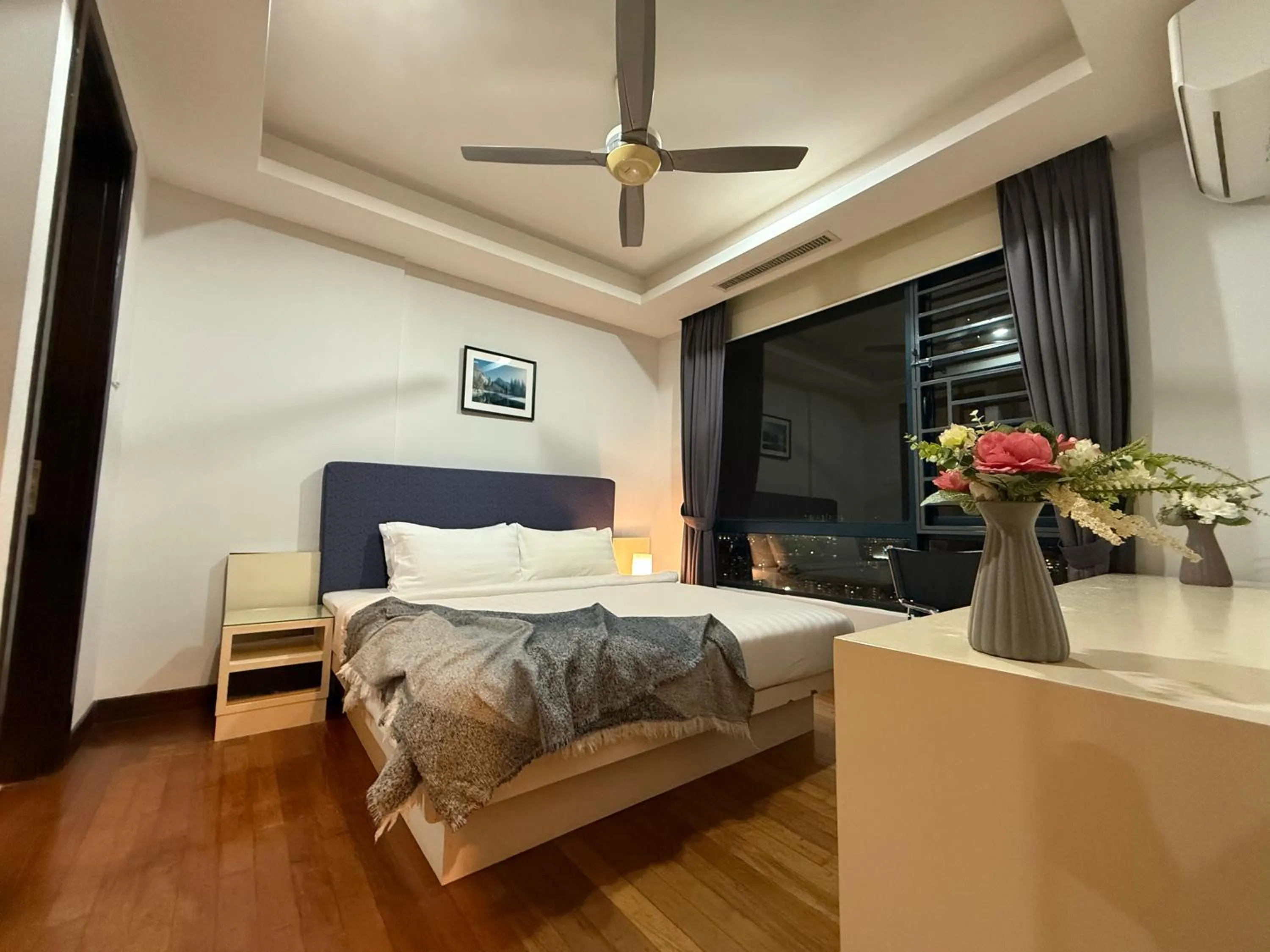 Bed in CozyHome Suites @ Casa Residency