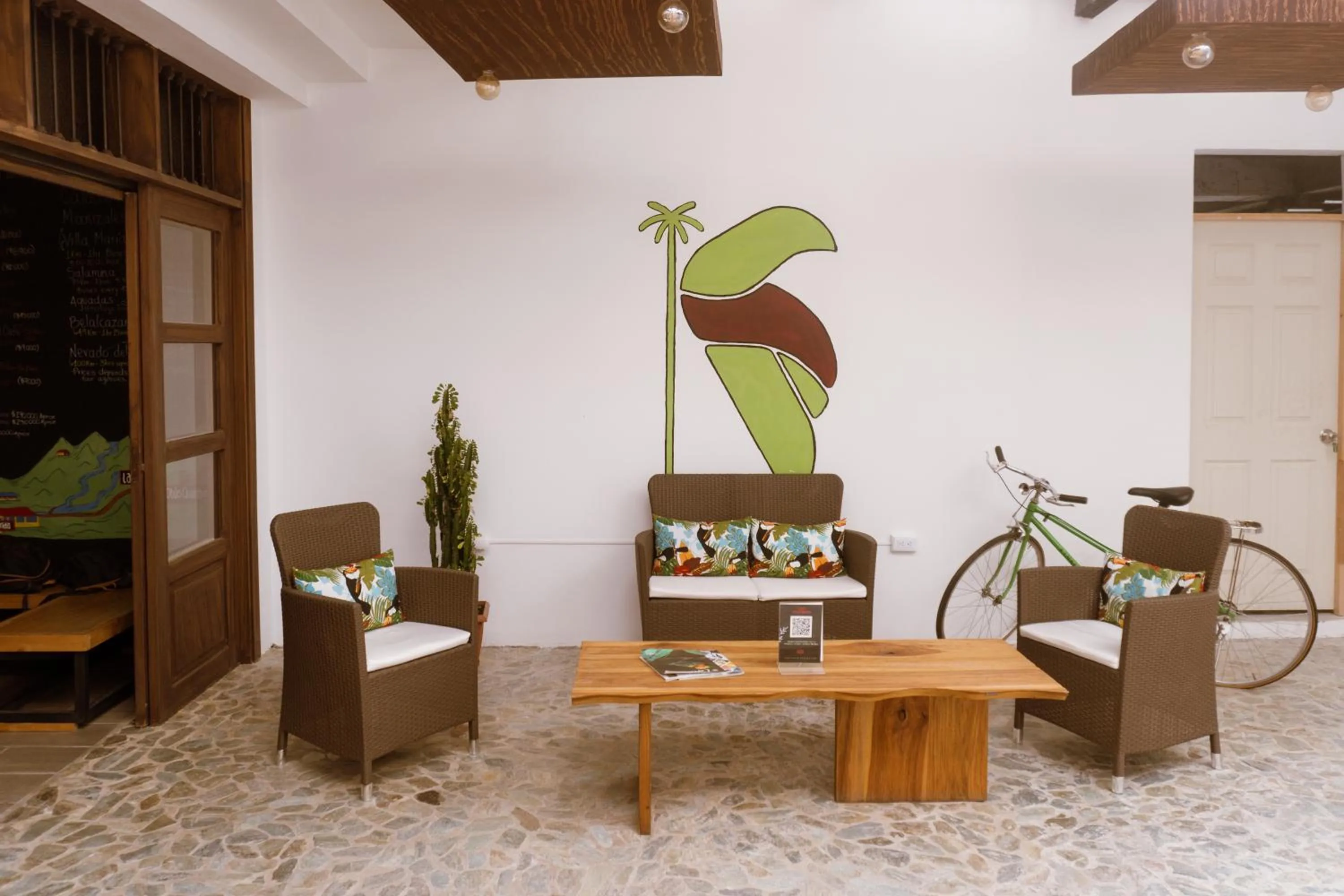 Living room in Tuki Hostel & Lounge