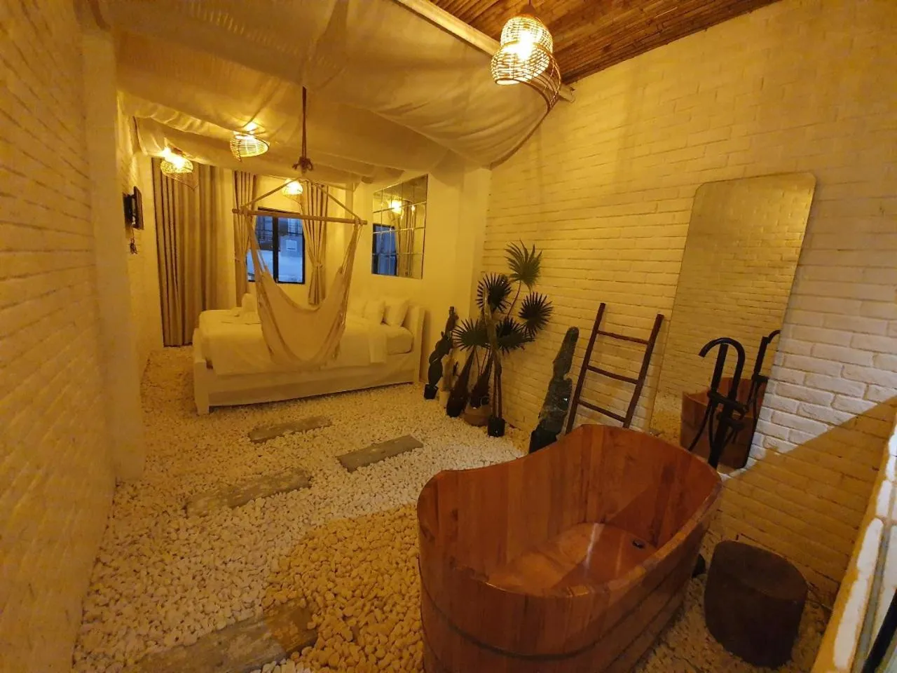 Bed in Language Exchange Hotel 3