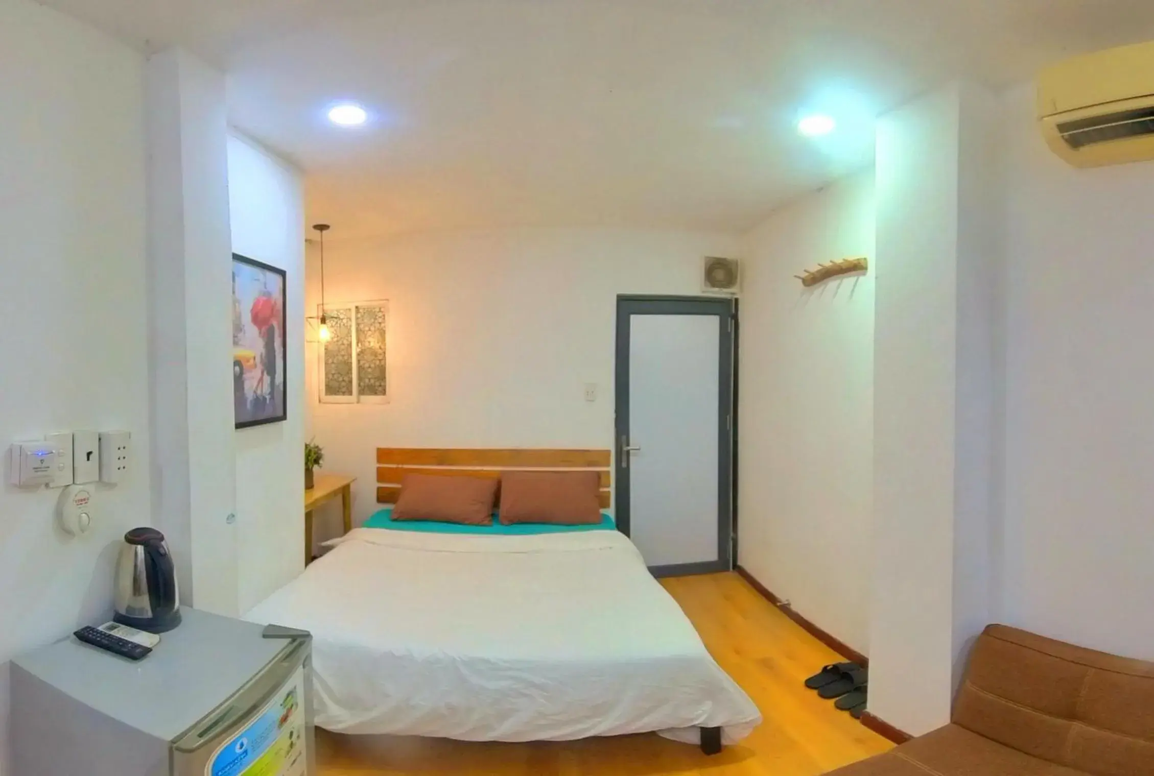 Standard Queen Room in Language Exchange Hotel 3 Standard Queen Room in Language Exchange Hotel 3