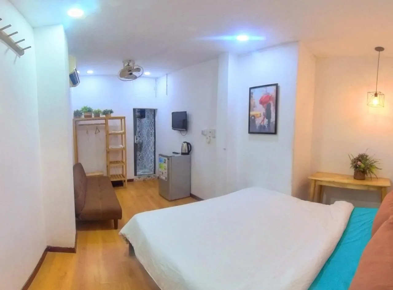 Bed in Language Exchange Hotel 3