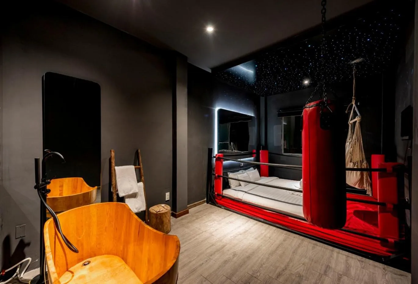 Bed in Language Exchange Hotel 3