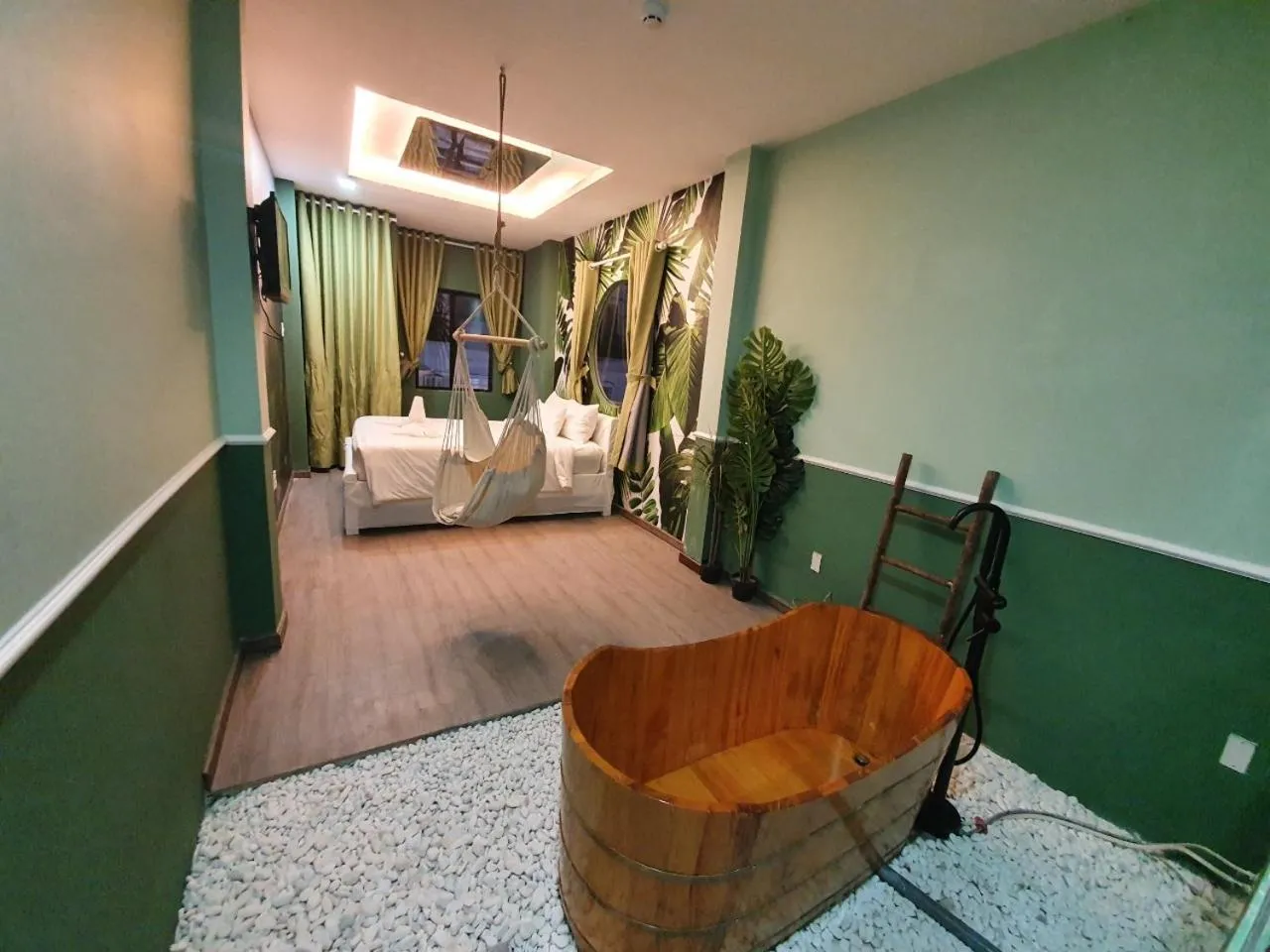 Bed in Language Exchange Hotel 3