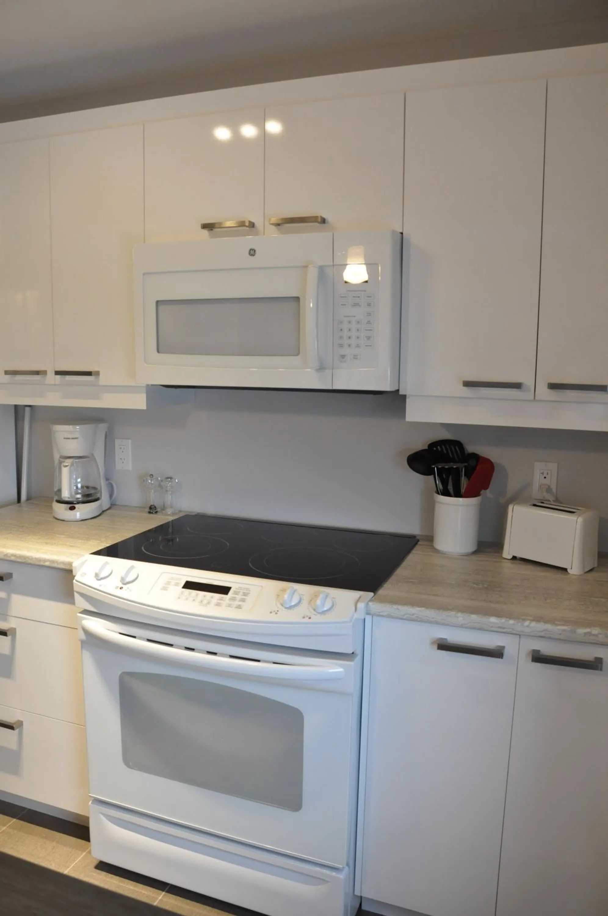 stove in Le Chic-Urbain