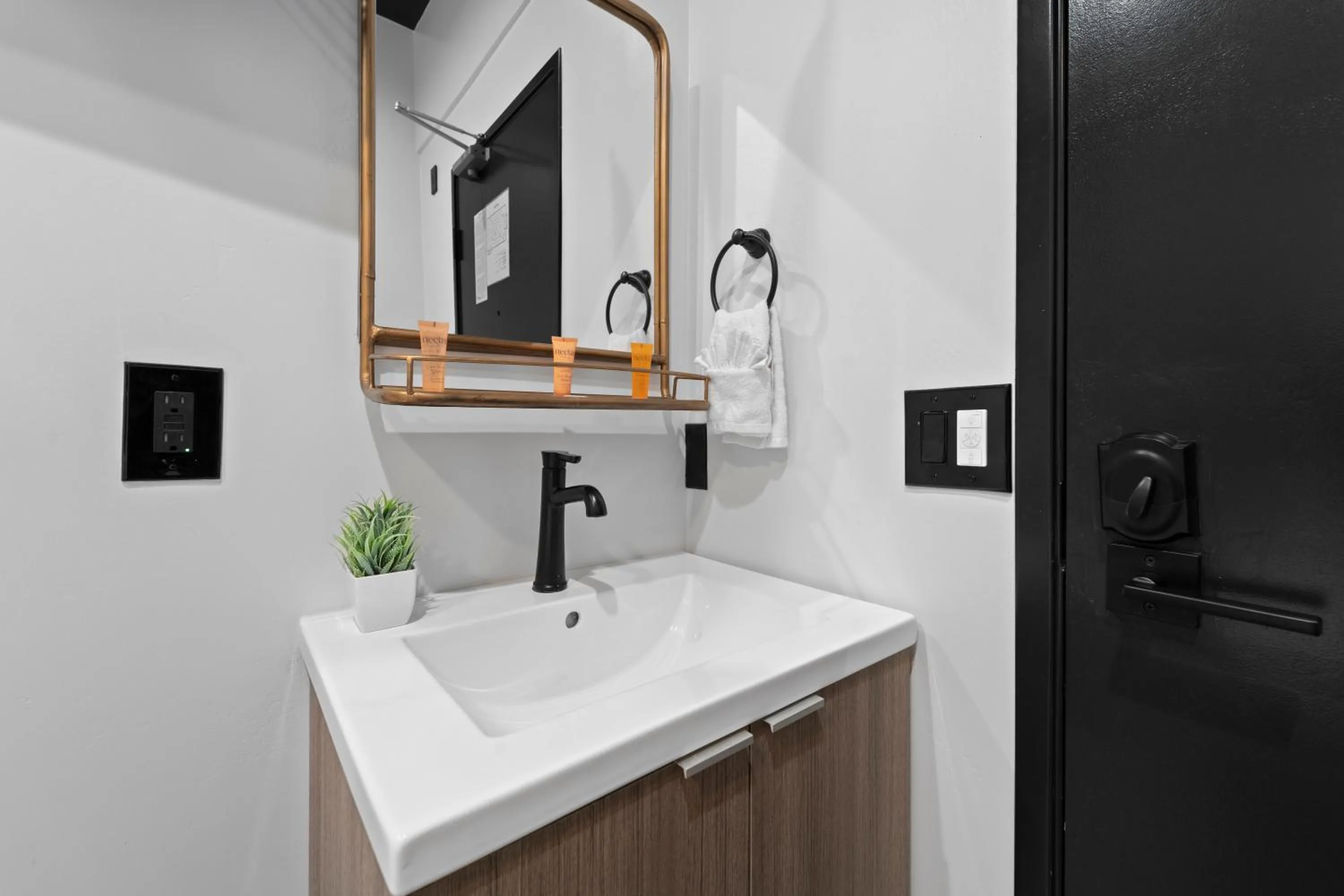 Balboa Park Hotel in Downtown Little Italy