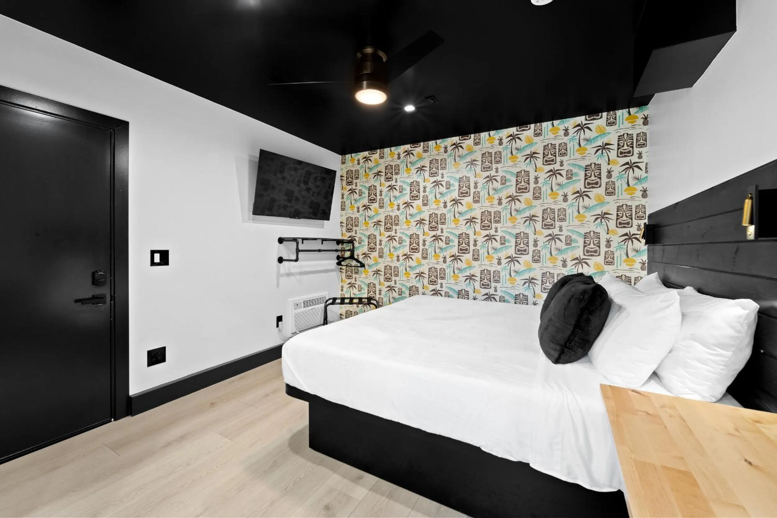 Balboa Park Hotel in Downtown Little Italy