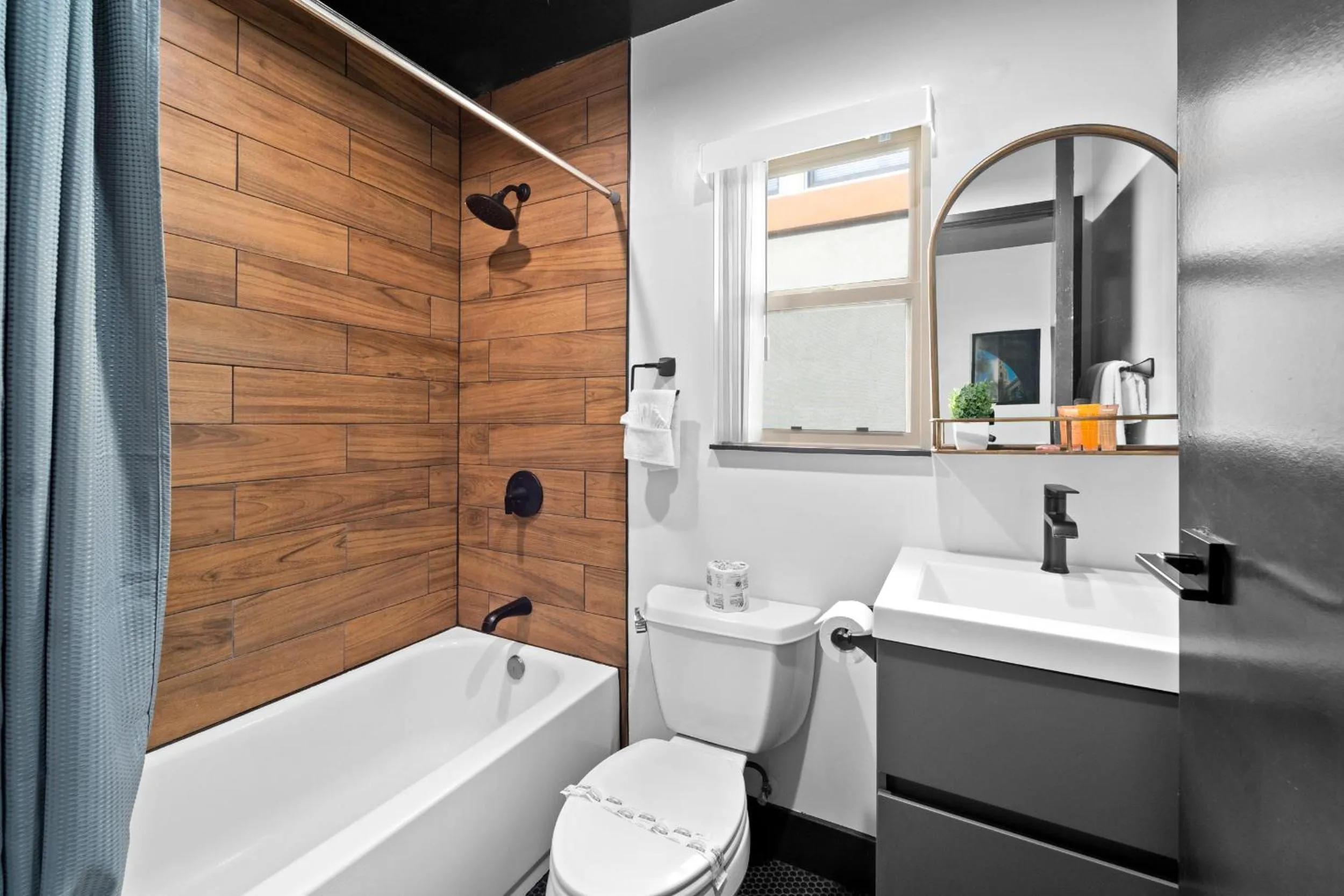 Balboa Park Hotel in Downtown Little Italy