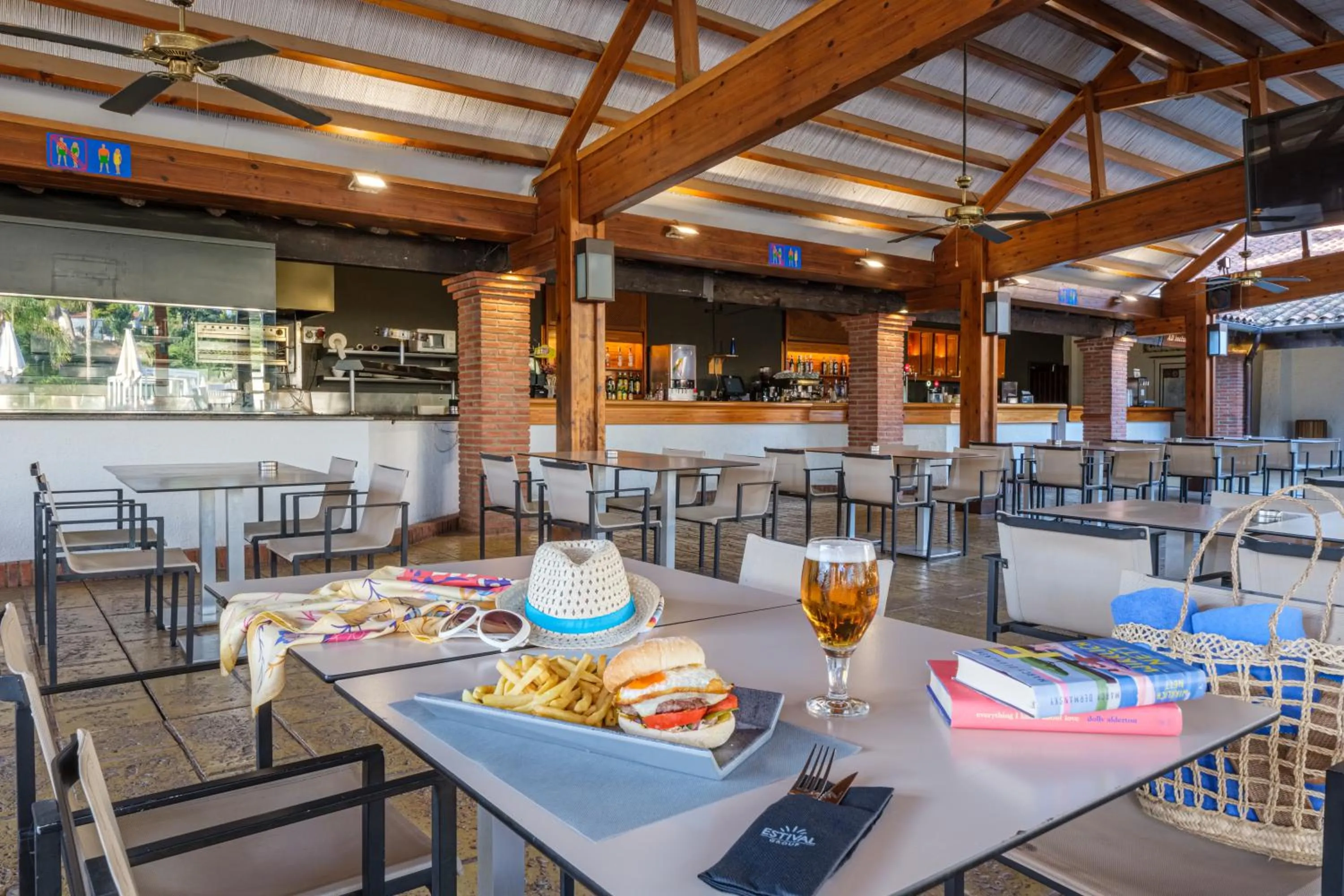 Restaurant/places to eat in Estival ElDorado Resort