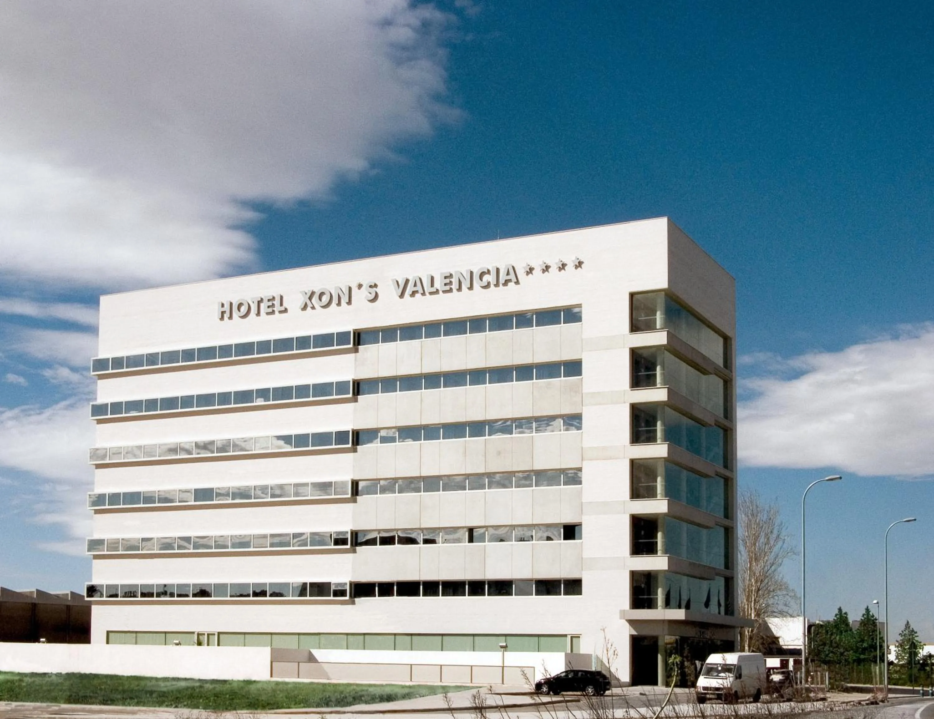 Facade/entrance in Hotel Xon's Valencia
