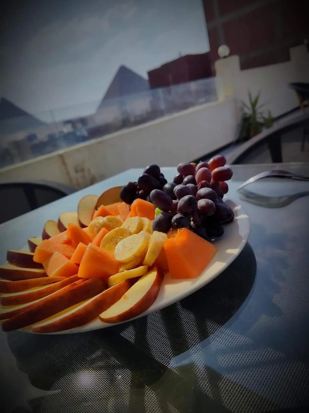 Food and drinks in Eagles Pyramids View