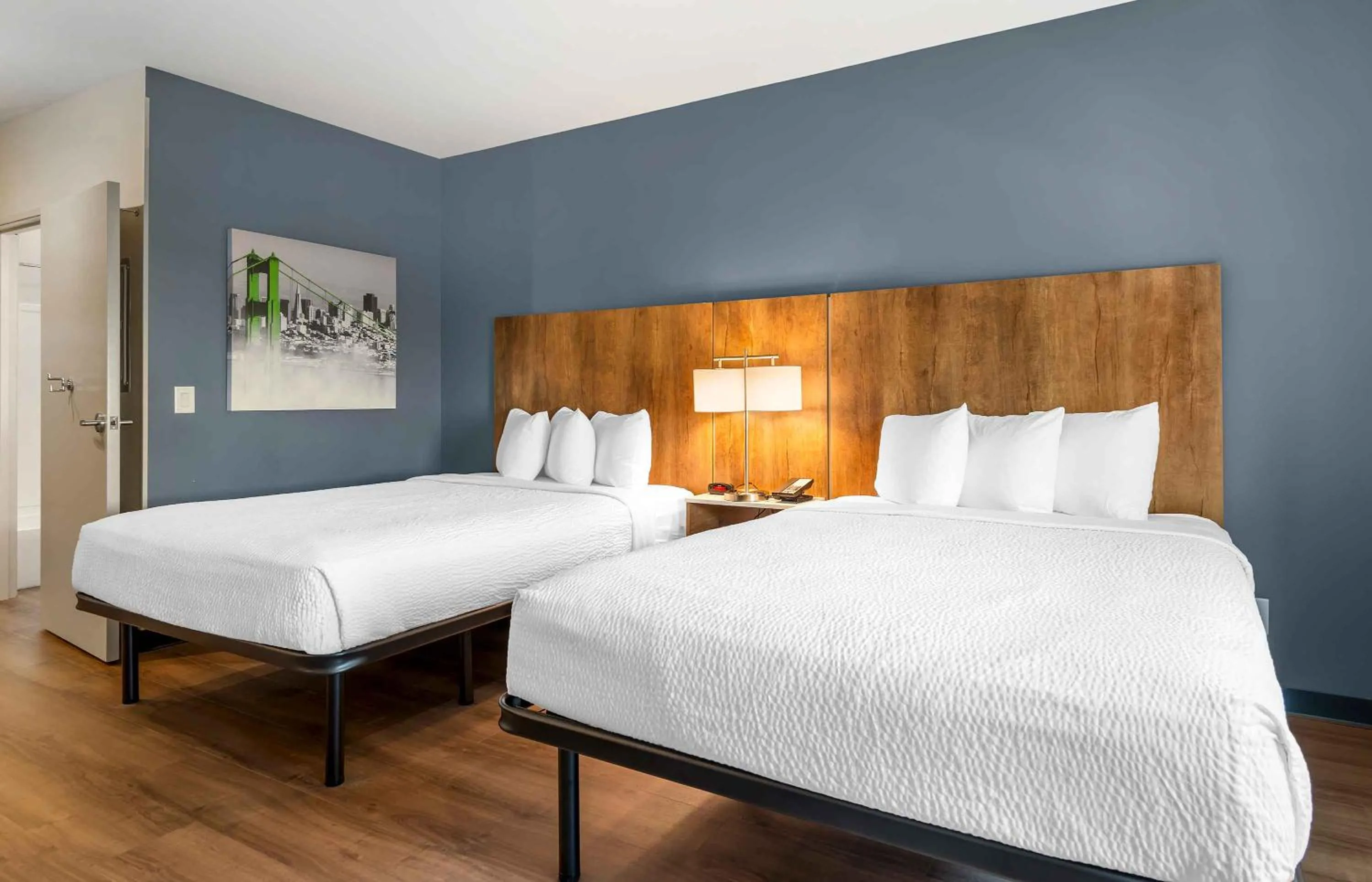 Bed in Extended Stay America Suites - Atlanta - McDonough