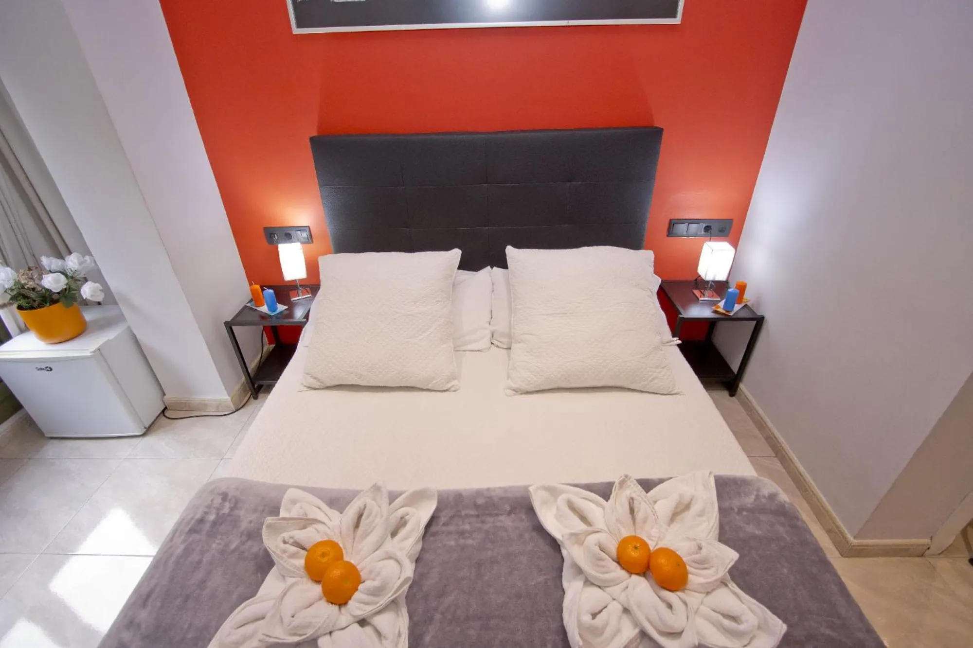 Bed in Barcelona City Centre Hostal