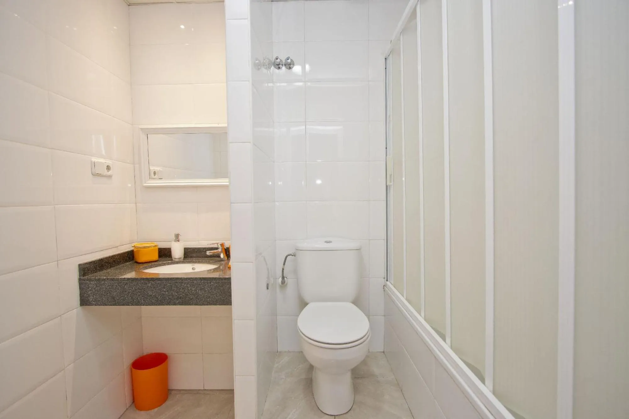 Barcelona City Centre Hostal