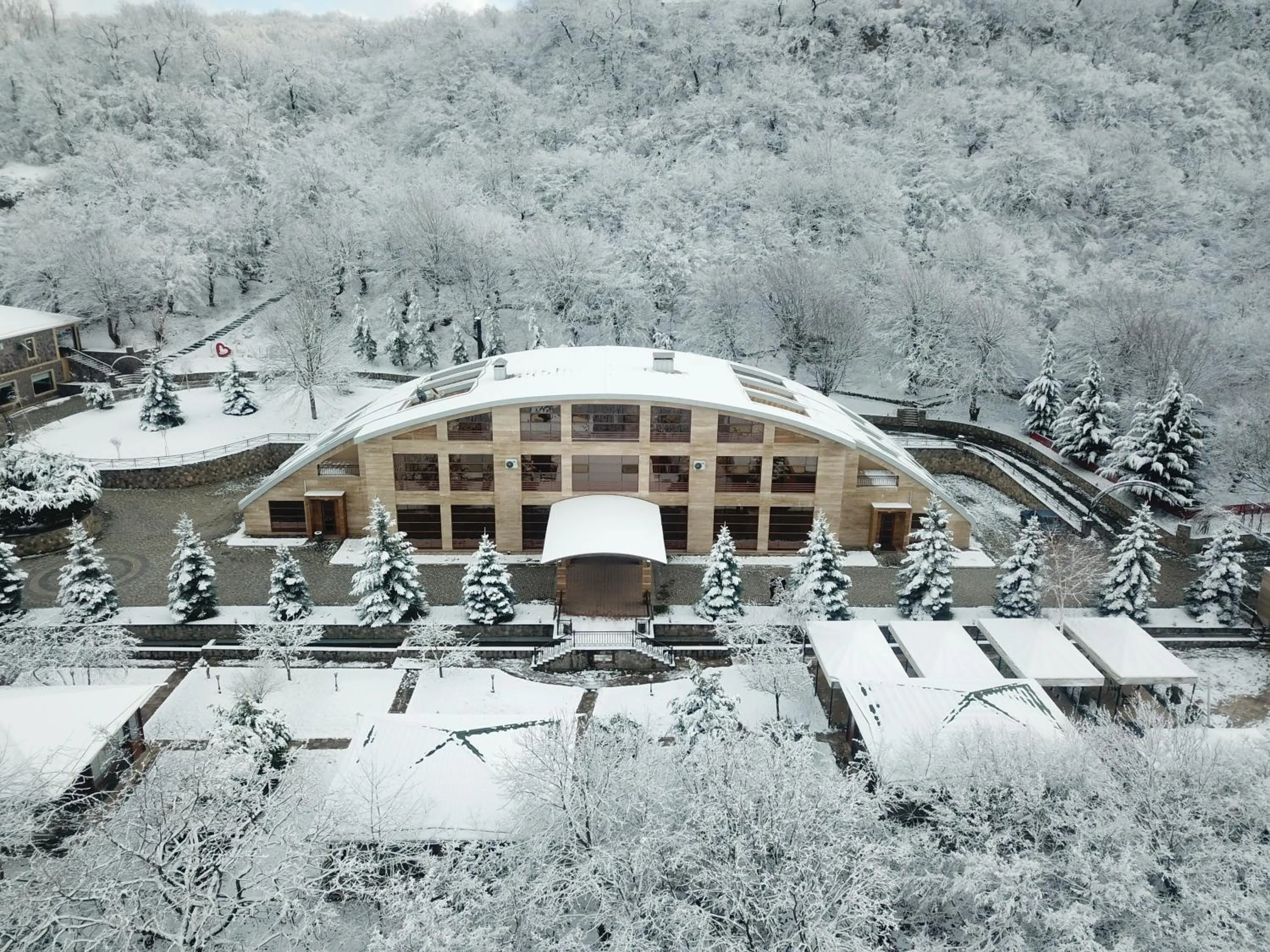 Ladera Resort Qusar