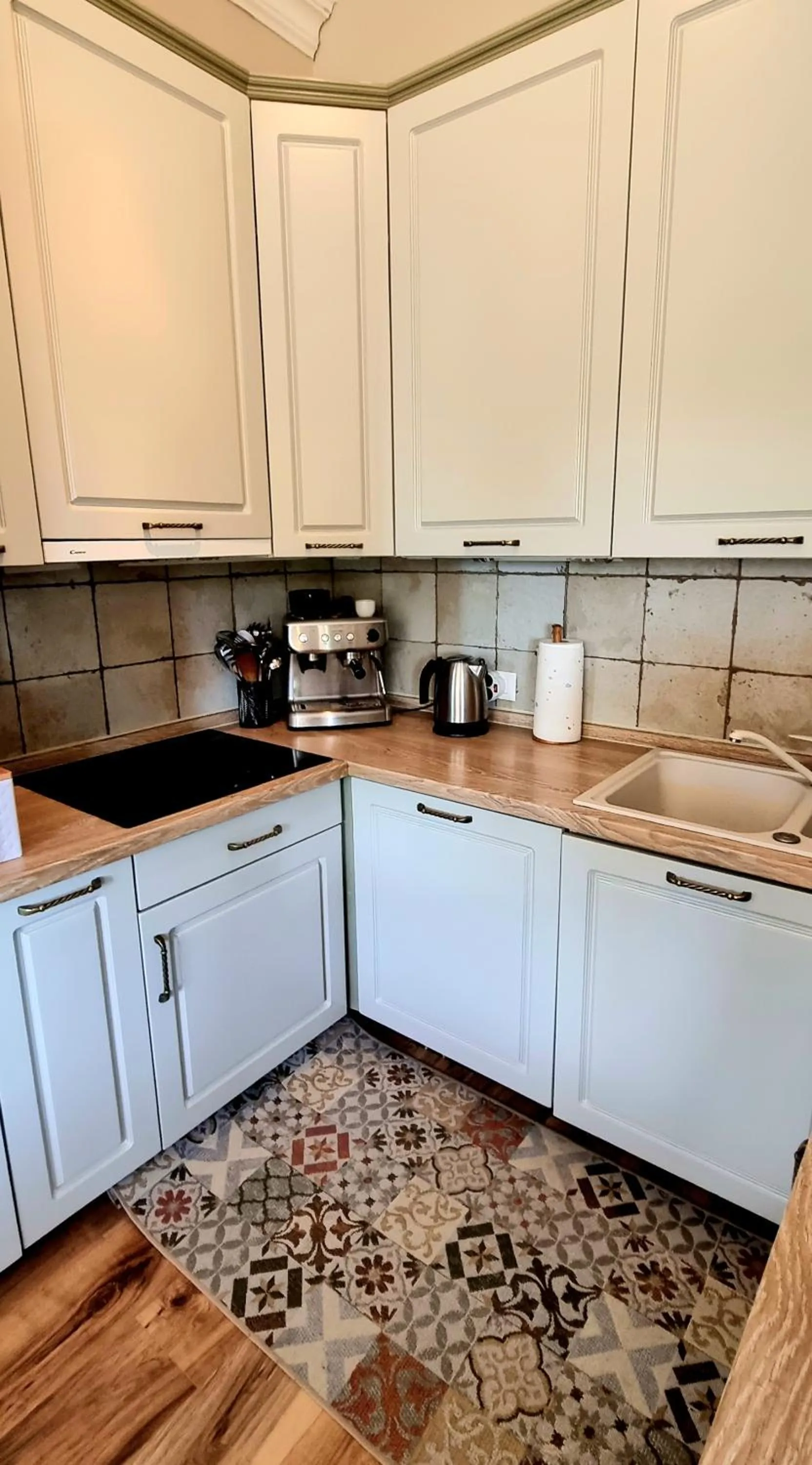 Kitchen or kitchenette in Beach apartment Suzy&Demi