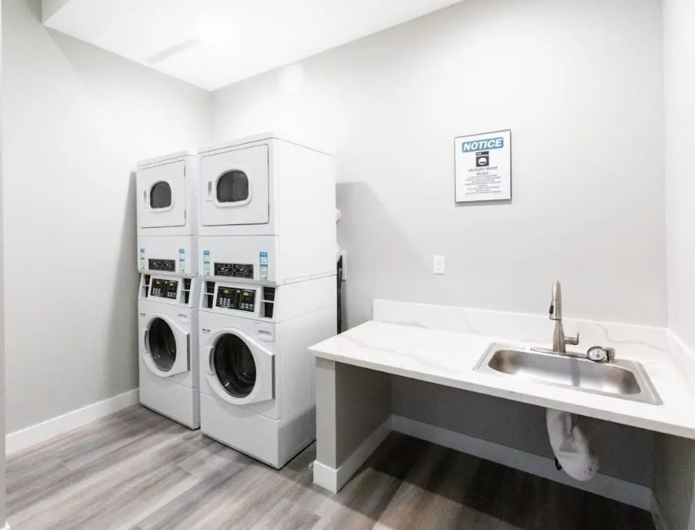 Healthcare&Business-Professionals-Pets A C Wi-Fi