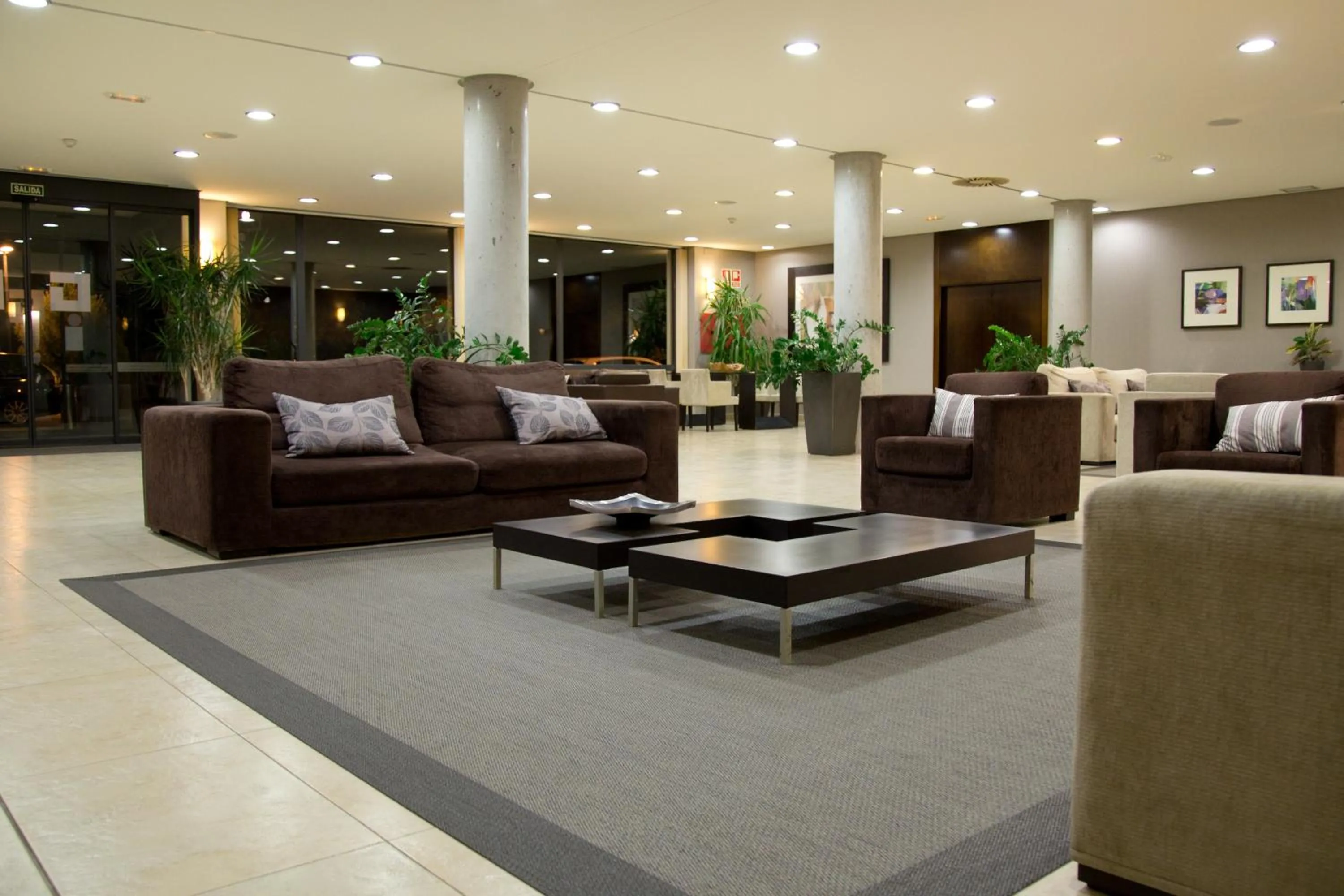 Lobby or reception in Hq La Galeria