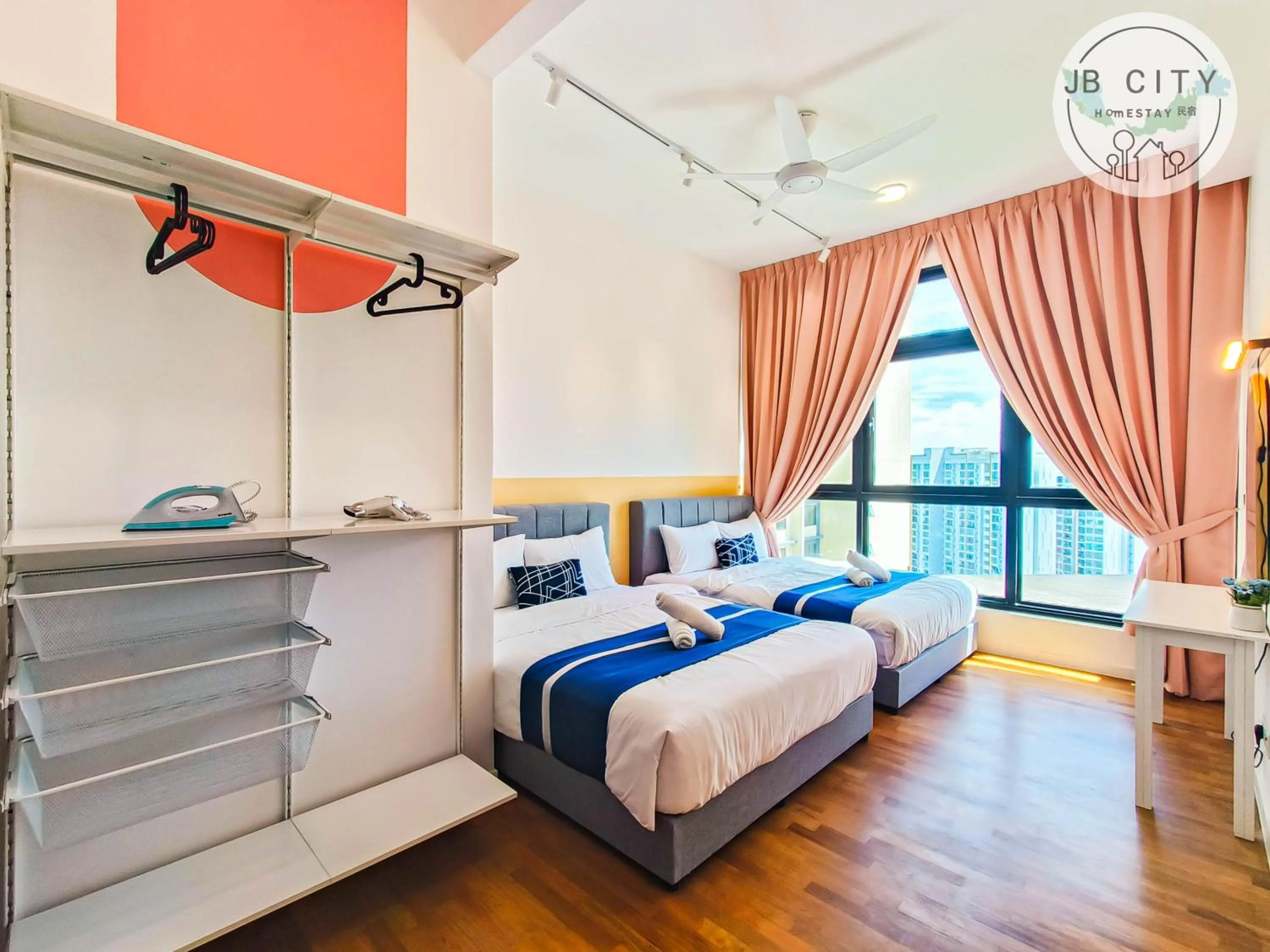 Bed in Paradigm Residence by RR JBcity