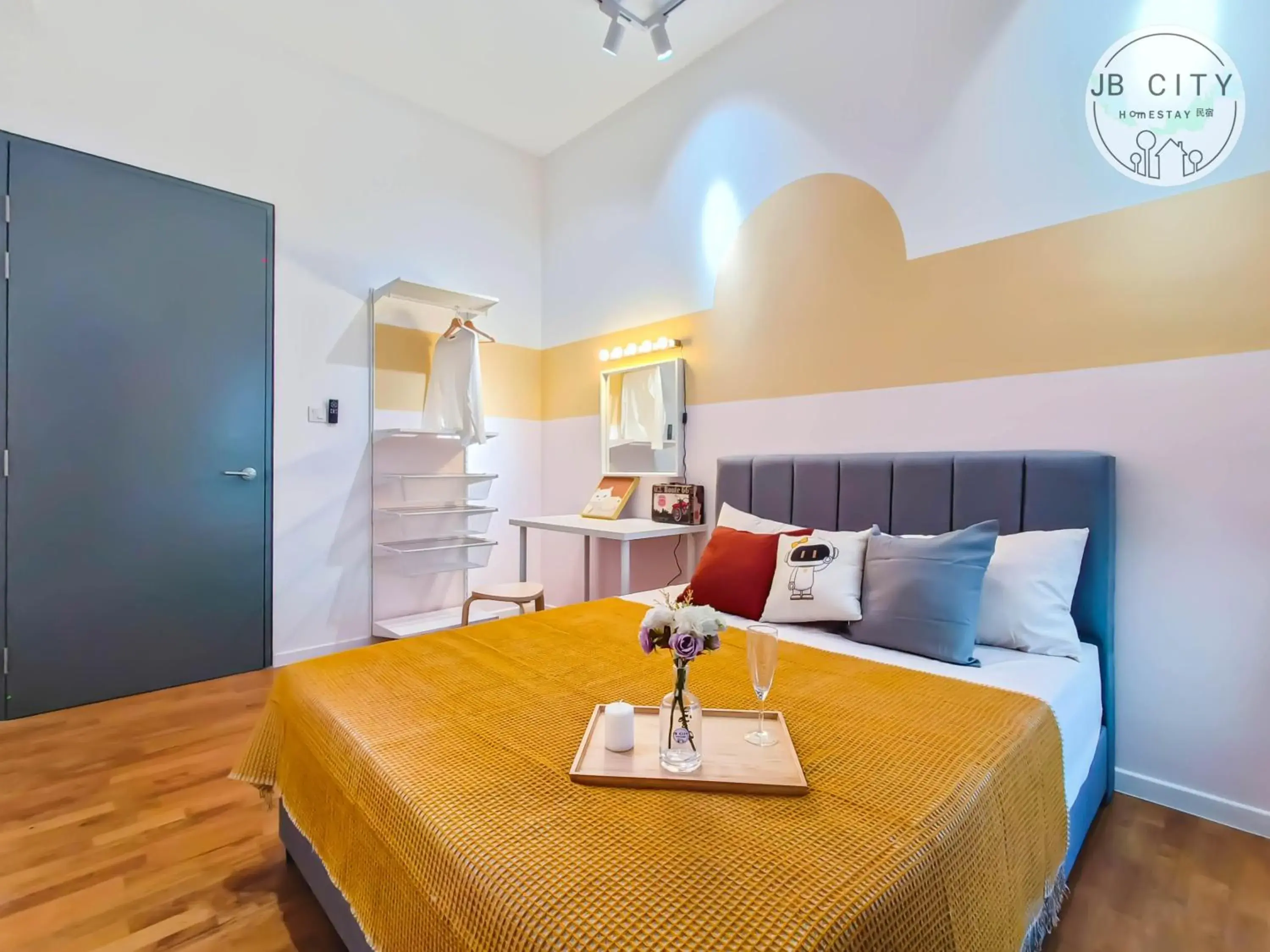 Three-Bedroom Apartment in Paradigm Residence by RR JBcity Three-Bedroom Apartment in Paradigm Residence by RR JBcity