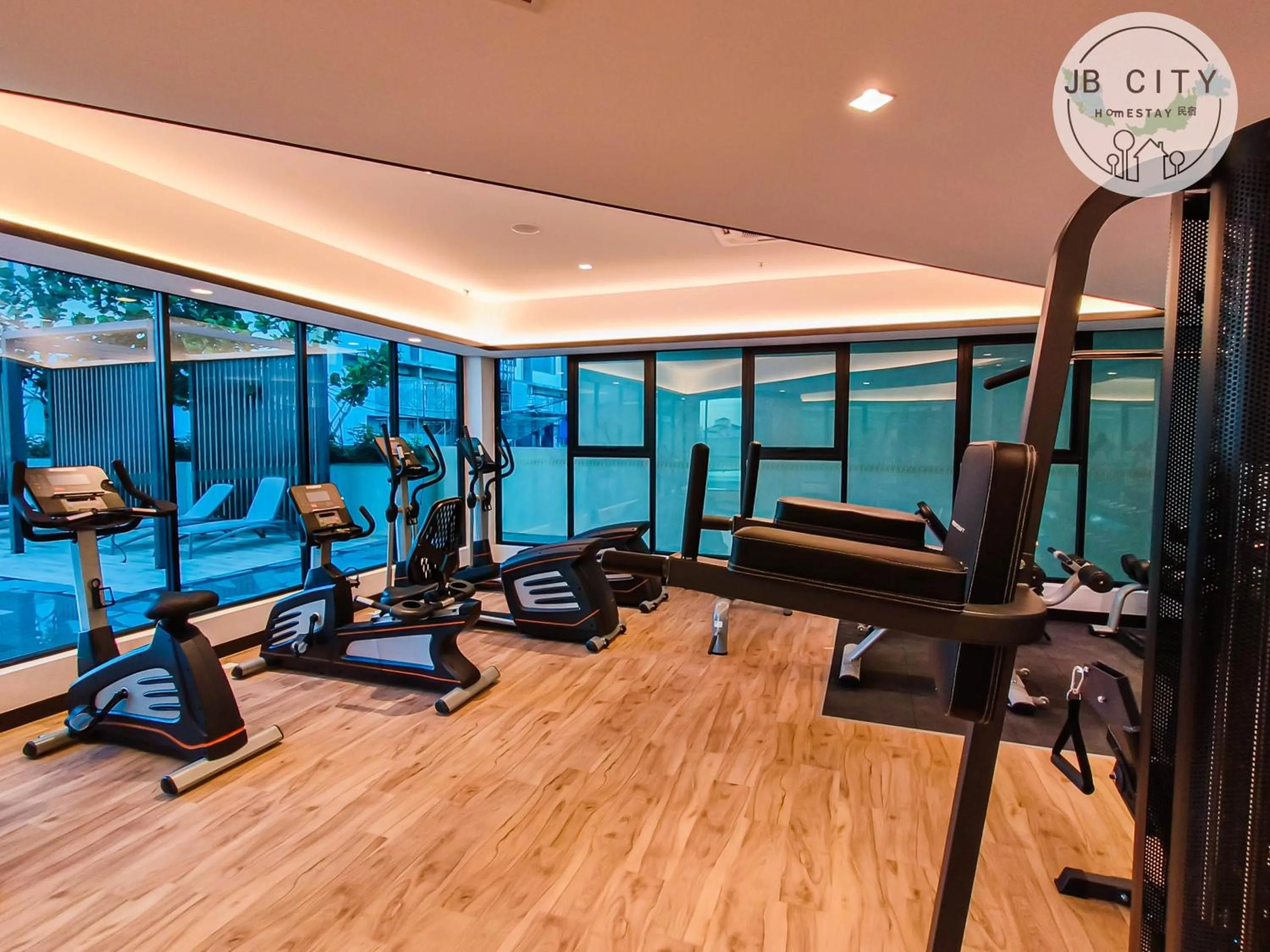 Fitness centre/facilities in Paradigm Residence by RR JBcity