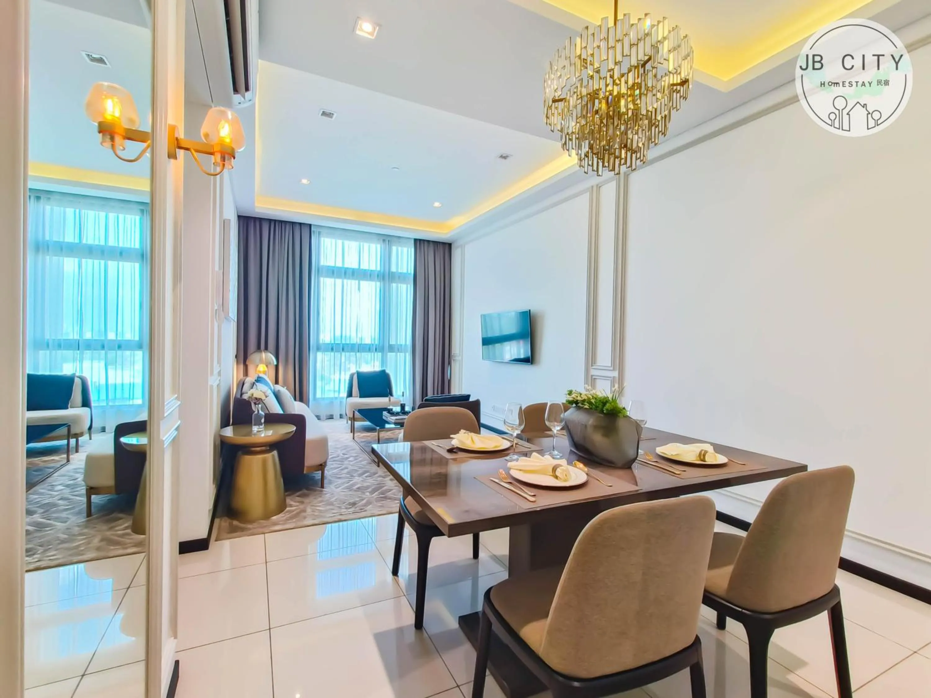 Living room in Paradigm Residence by RR JBcity